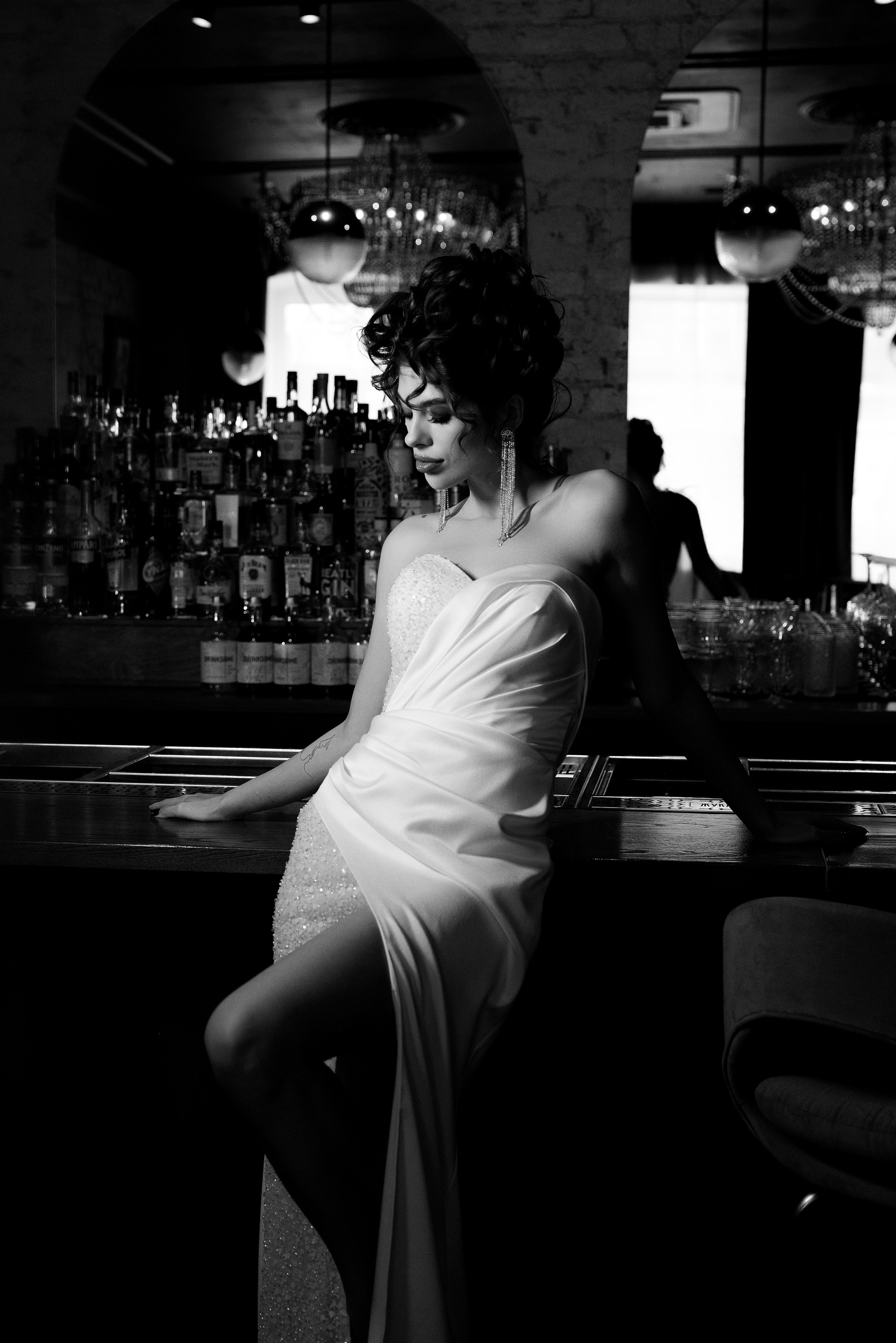 Свадебная серия в баре. Свадебный и семейный фотограф  во Владивостоке Ольга Украинец