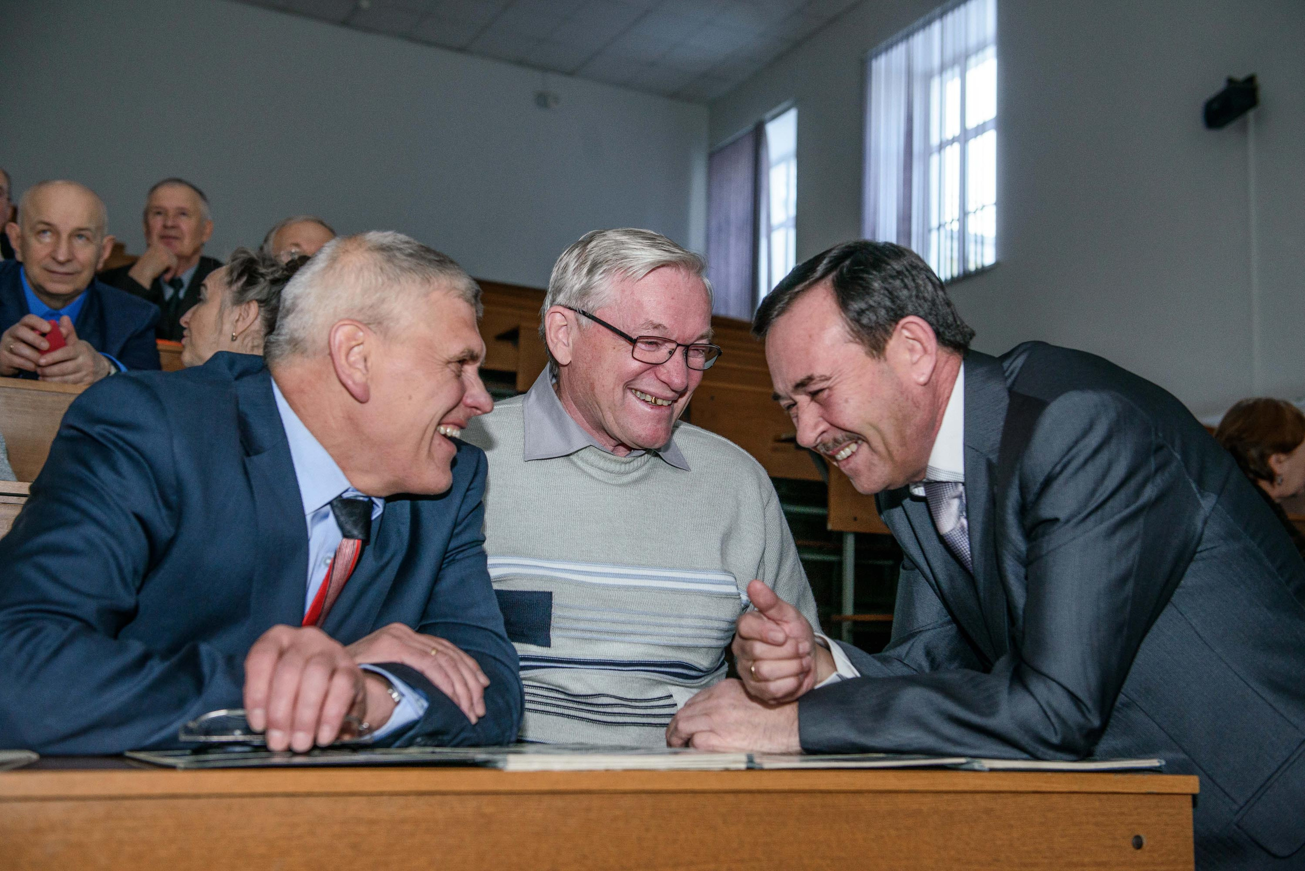 Медакадемия, 06.12.2014, 40 лет выпуска. Свадебный фотограф на Урале Виктор Соколов