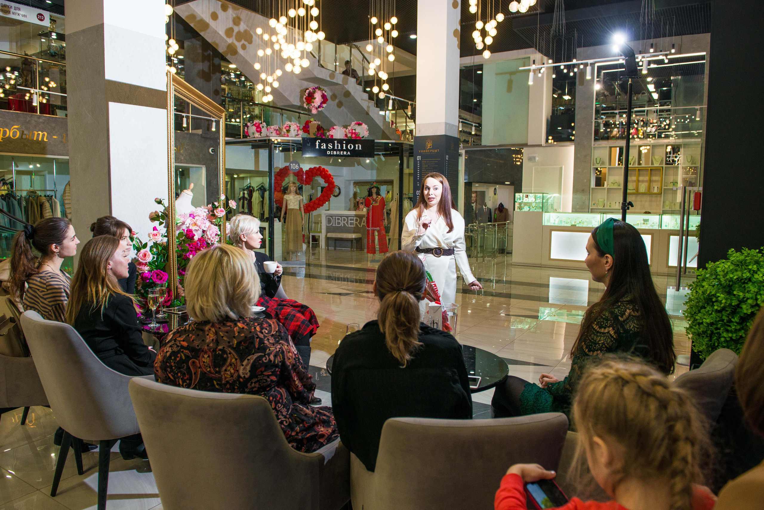 Шопинг Ревизорро 5.03.2020 Екатеринбург. Свадебный фотограф на Урале Виктор Соколов