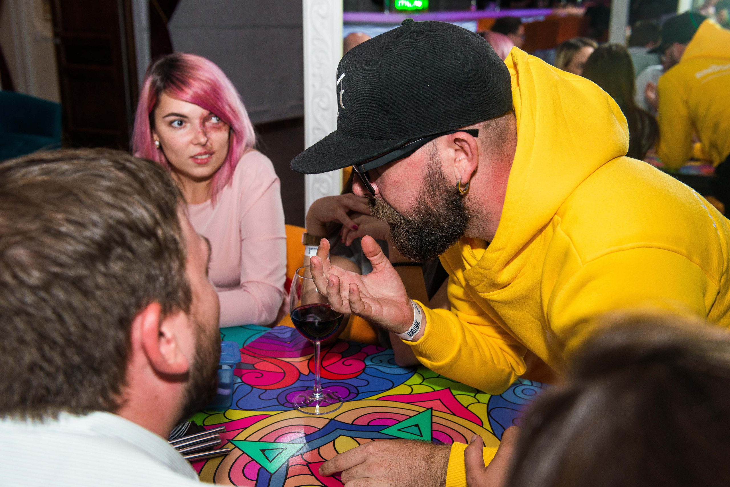 Квиз «ЗнатоКИТ» 03.09.2018 Бар 25-45 Москва. Свадебный фотограф на Урале Виктор Соколов