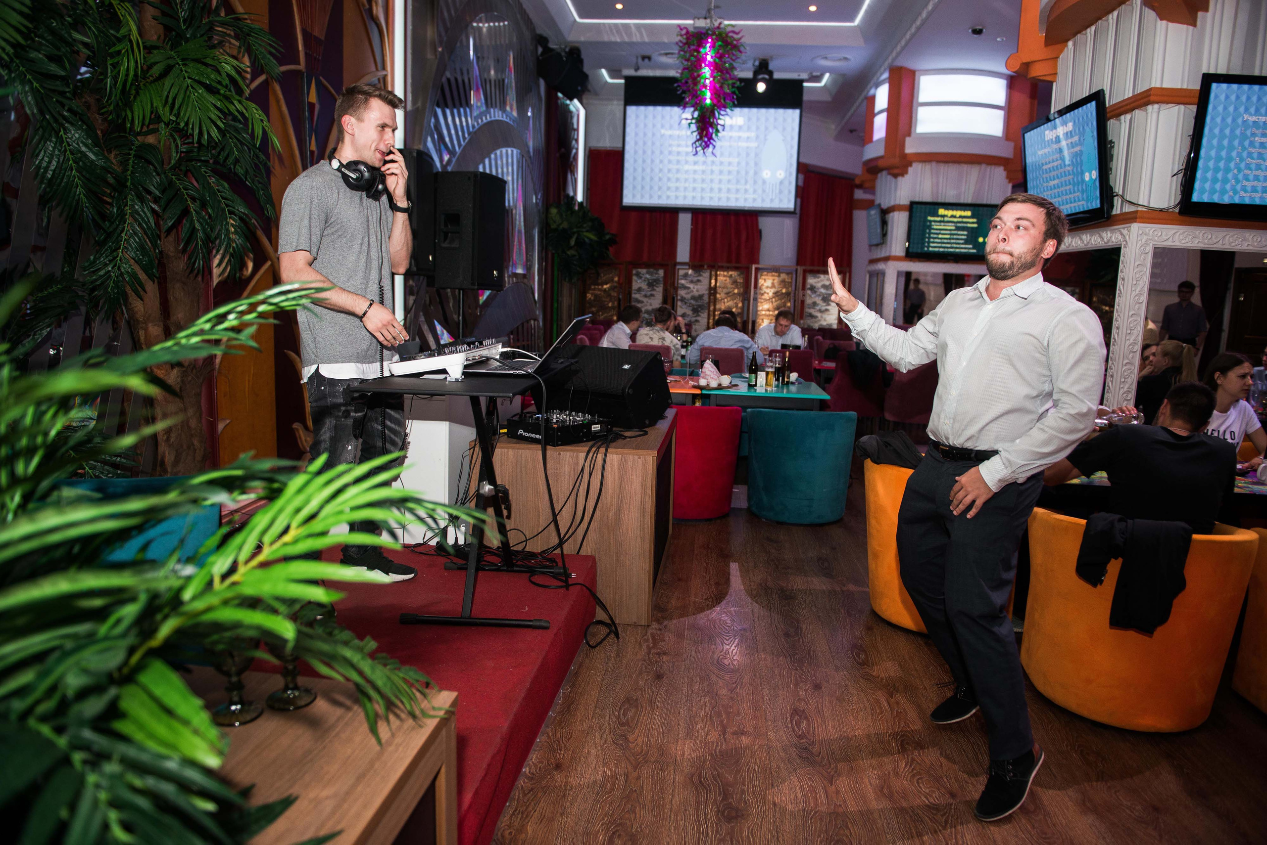 Квиз «ЗнатоКИТ» 03.09.2018 Бар 25-45 Москва. Свадебный фотограф на Урале Виктор Соколов