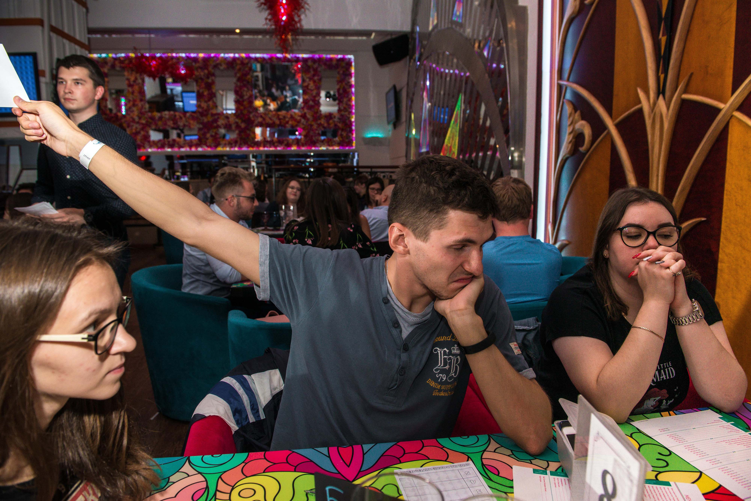 Квиз «ЗнатоКИТ» 03.09.2018 Бар 25-45 Москва. Свадебный фотограф на Урале Виктор Соколов