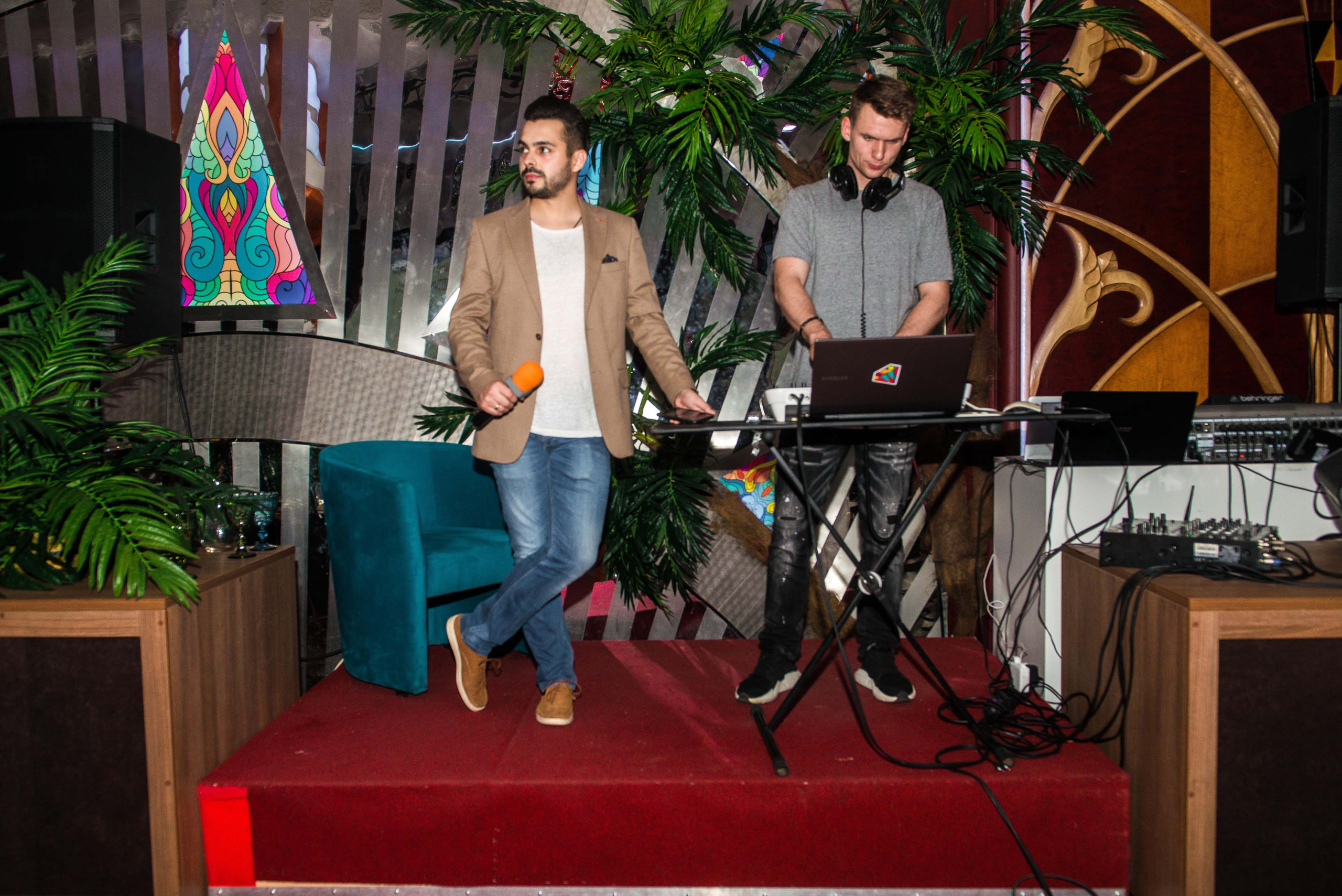 Квиз «ЗнатоКИТ» 03.09.2018 Бар 25-45 Москва. Свадебный фотограф на Урале Виктор Соколов