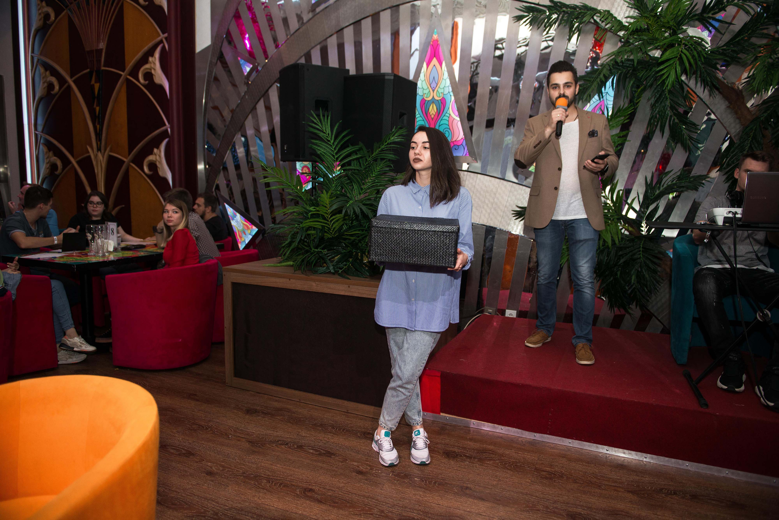 Квиз «ЗнатоКИТ» 03.09.2018 Бар 25-45 Москва. Свадебный фотограф на Урале Виктор Соколов