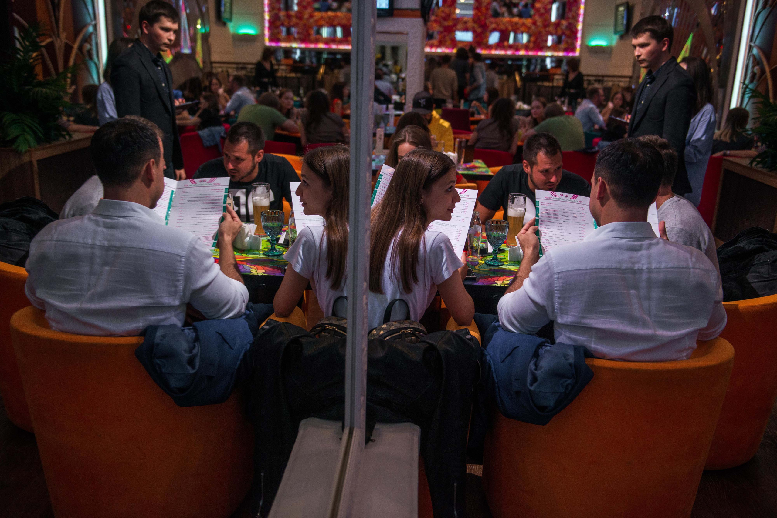 Квиз «ЗнатоКИТ» 03.09.2018 Бар 25-45 Москва. Свадебный фотограф на Урале Виктор Соколов