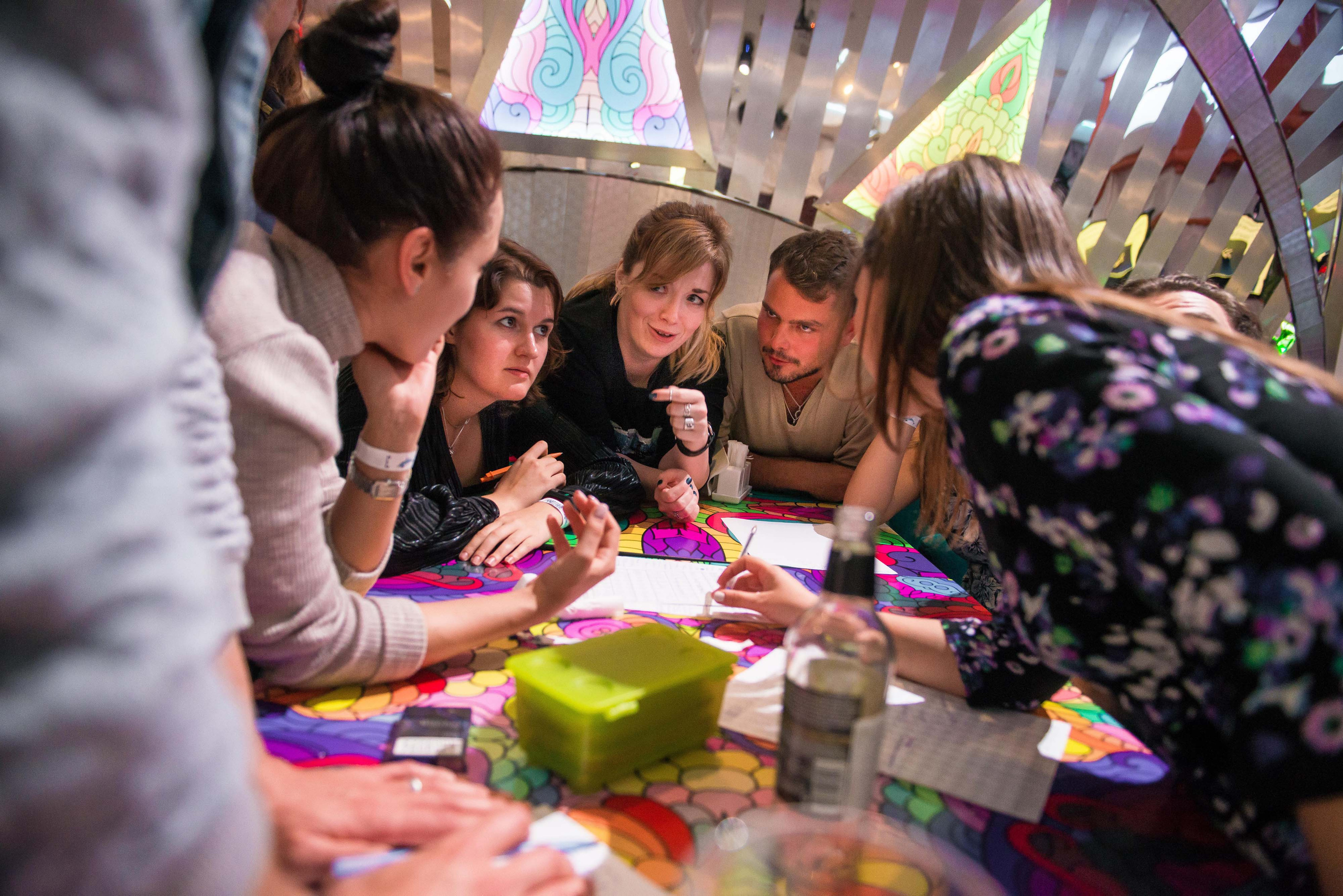 Квиз «ЗнатоКИТ» 03.09.2018 Бар 25-45 Москва. Свадебный фотограф на Урале Виктор Соколов