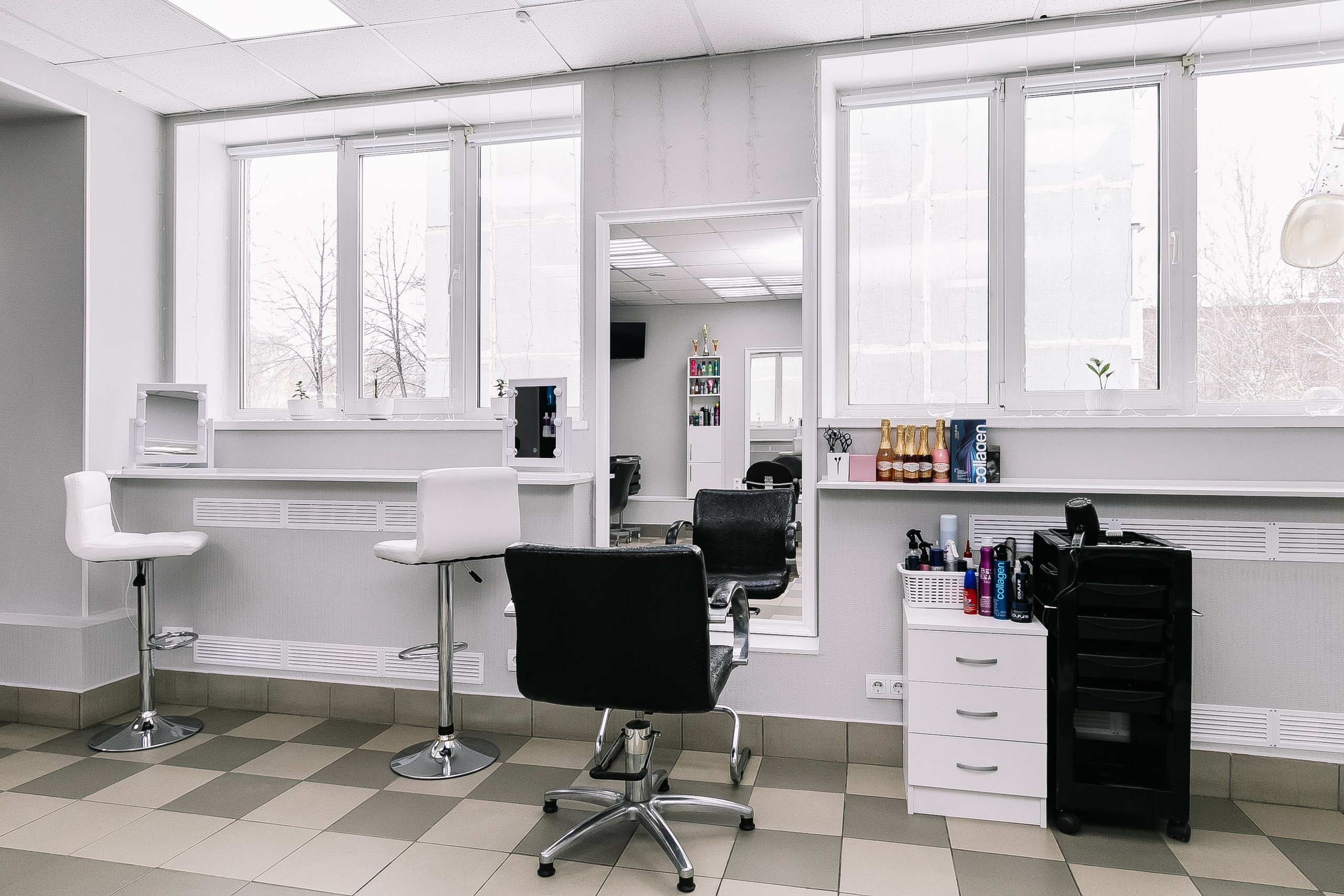 Салон красоты. Свадебный и репортажный фотограф в Новосибирске Матлак Дарья