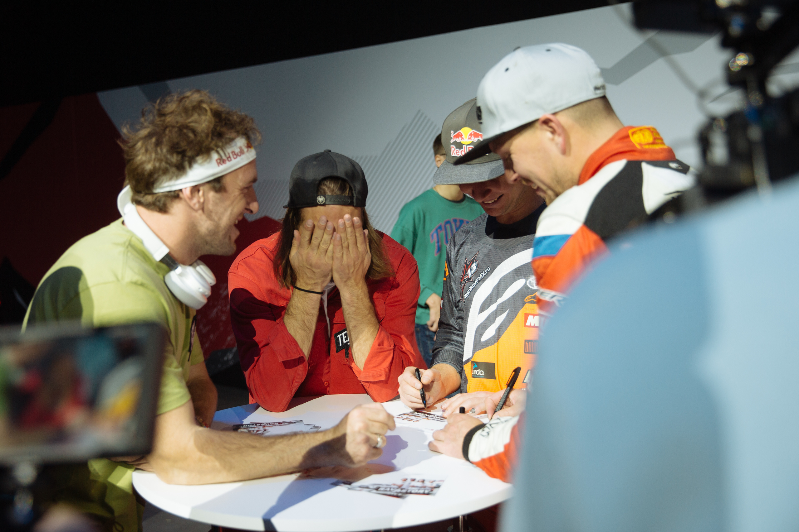 TOYOTA RAV 4. Портфолио свадебного фотографа. Роман Каргаполов