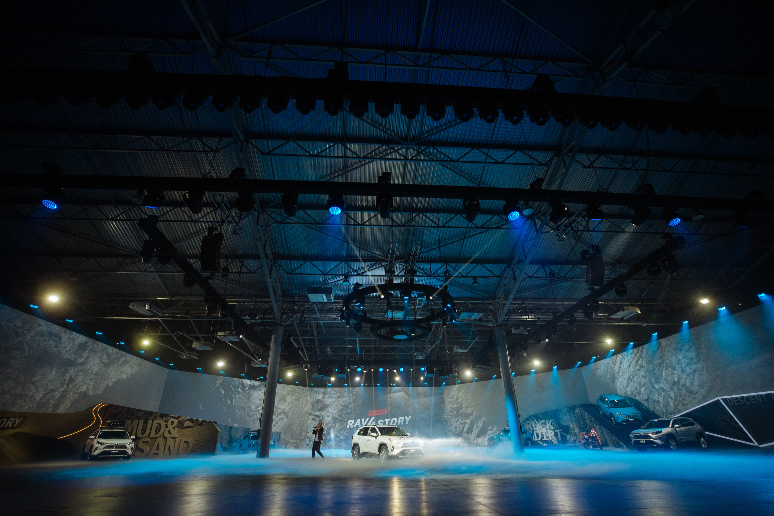 TOYOTA RAV 4. Портфолио свадебного фотографа. Роман Каргаполов