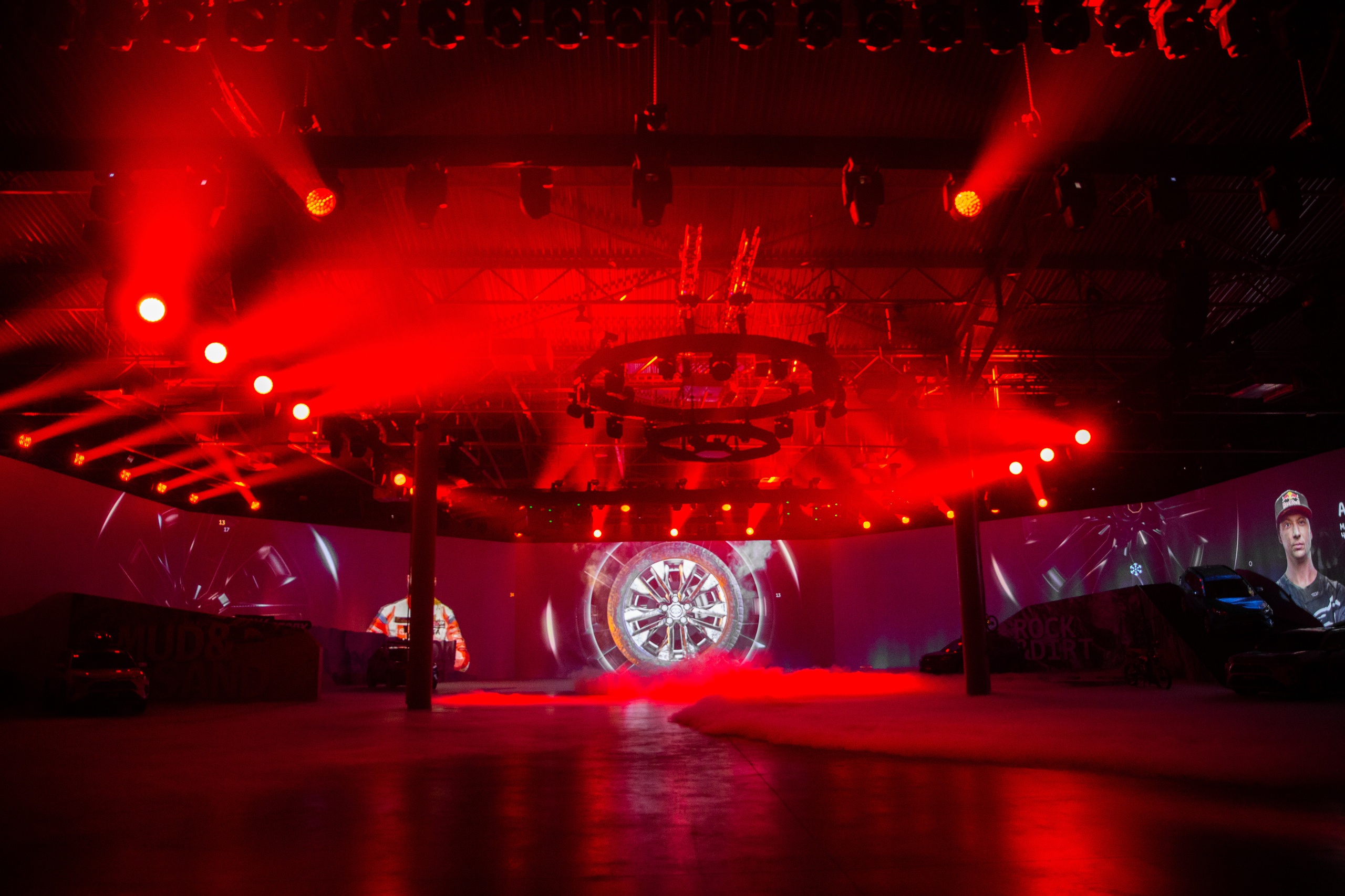 TOYOTA RAV 4. Портфолио свадебного фотографа. Роман Каргаполов