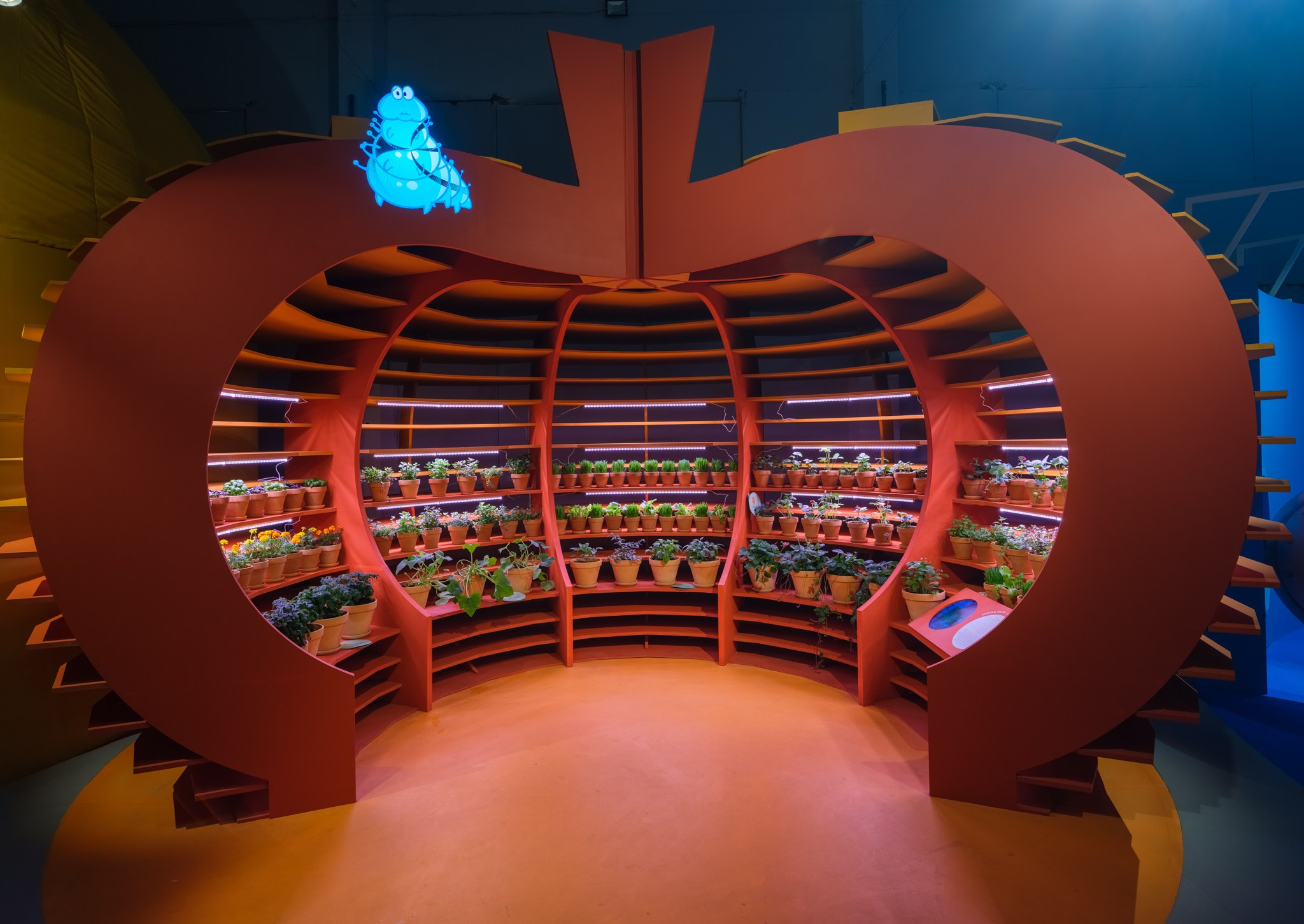 Выставка «Смешарики. Искусство быть круглым» Москва, Хлебозавод № 9 Planet9 2023. Фотограф Василий Буланов