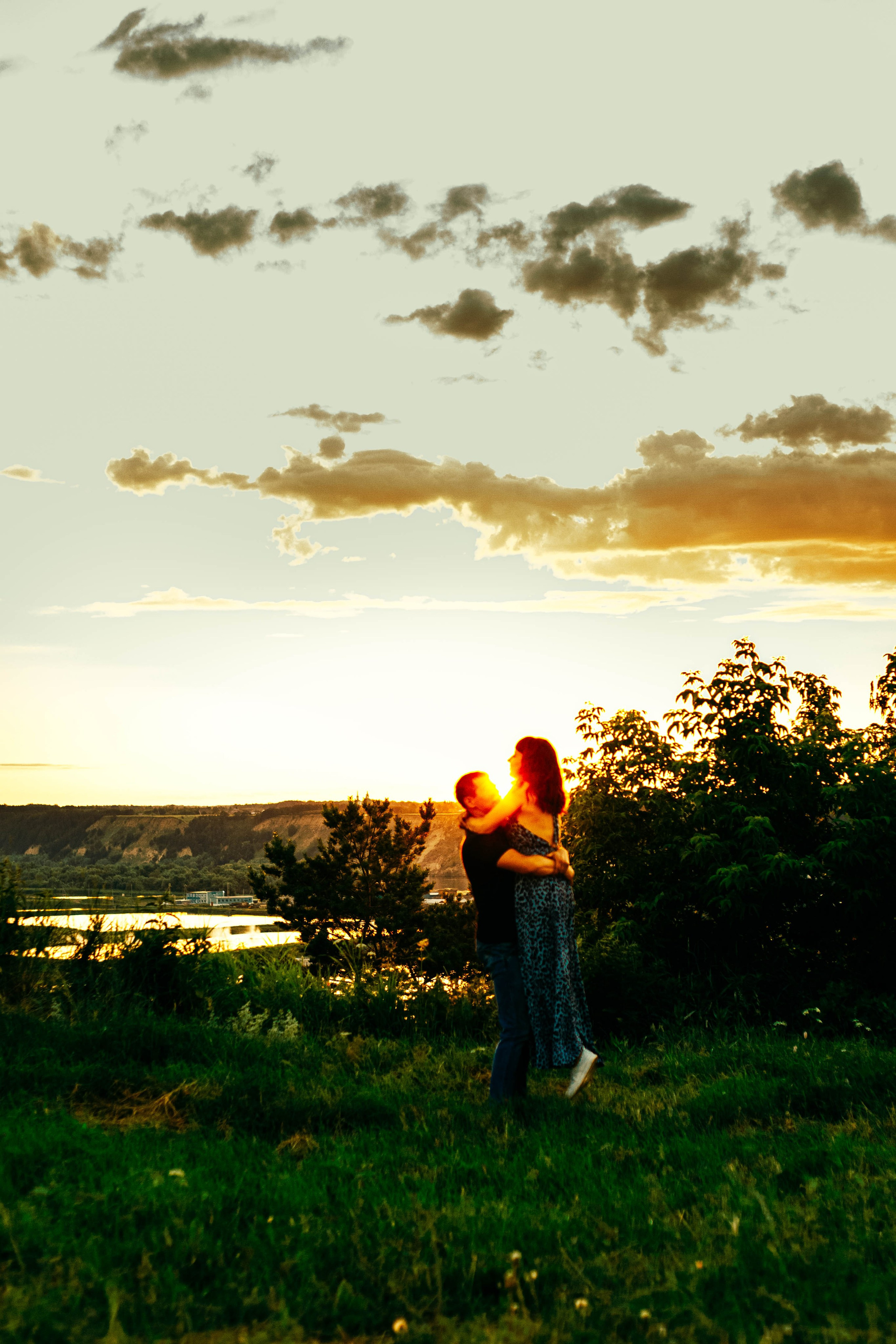 На закат. Арт-фотограф Крис Л. в Тобольске: портрет, семейные, свадьбы