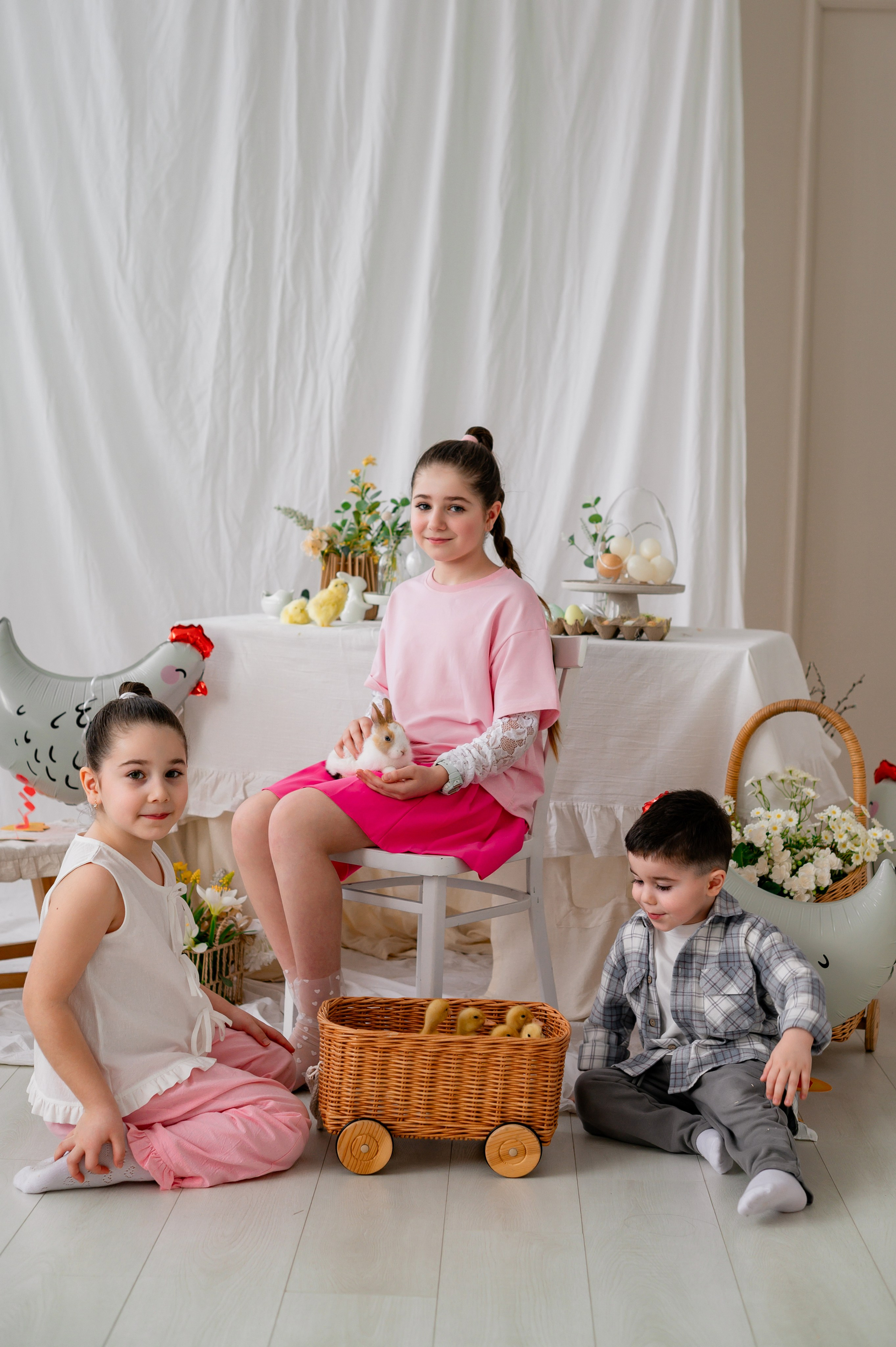 Лев Арина Вика Алена. Фотограф Татьяна Иванчикова