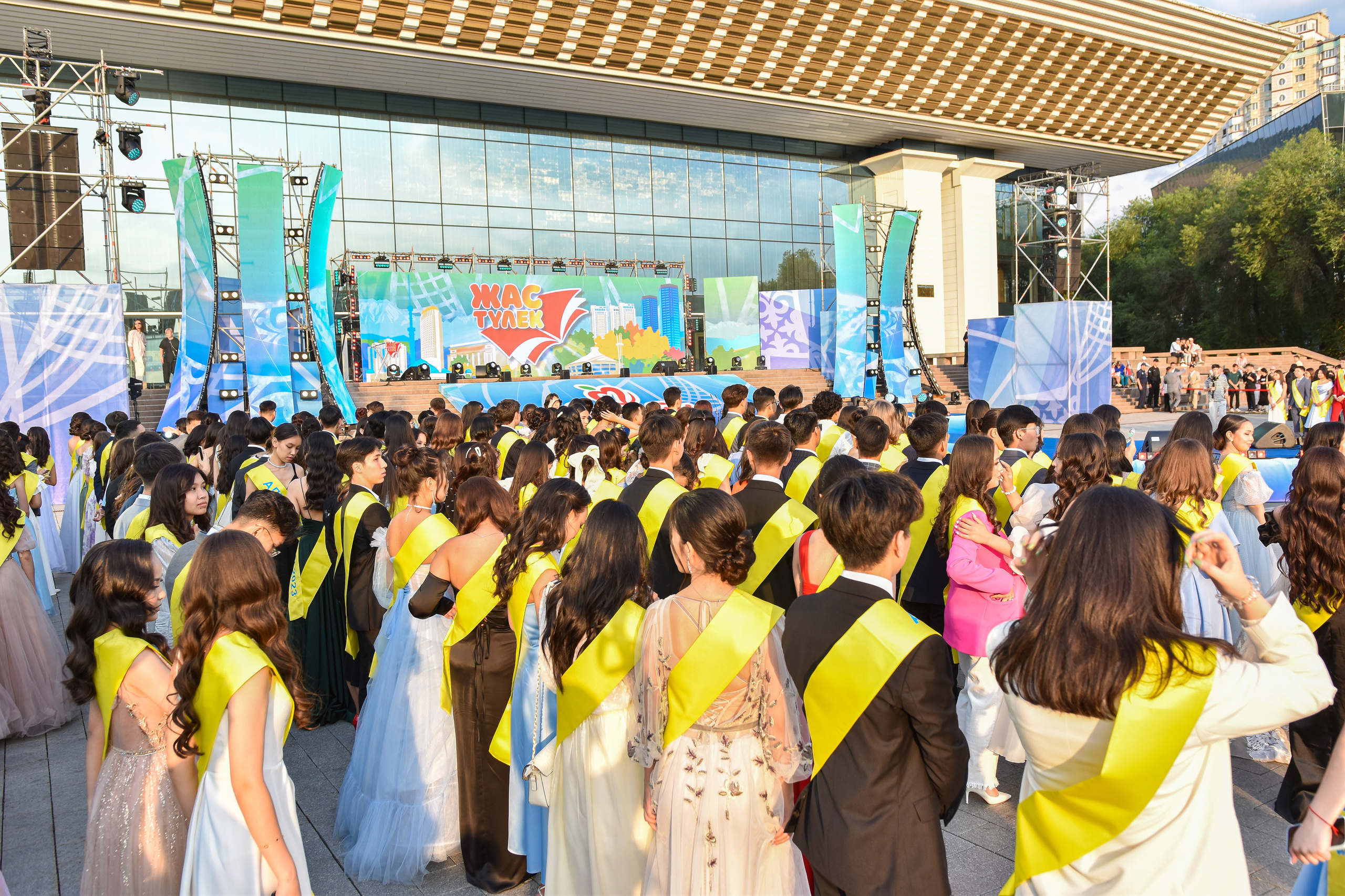 Алтын белгi. Фотограф в Алматы