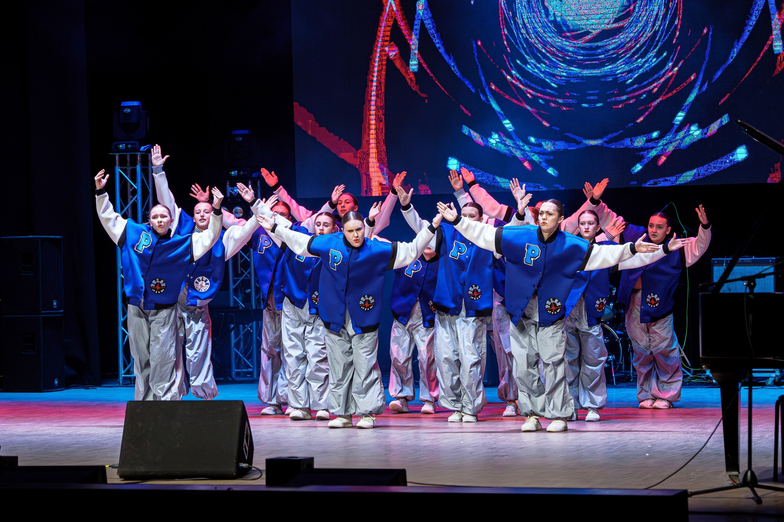 X Всероссийский фестиваль-конкурс эстрадного искусства «Поверь в мечту!». Портретный и репортажный фотограф в Воронеже: Анастасия Пузикова