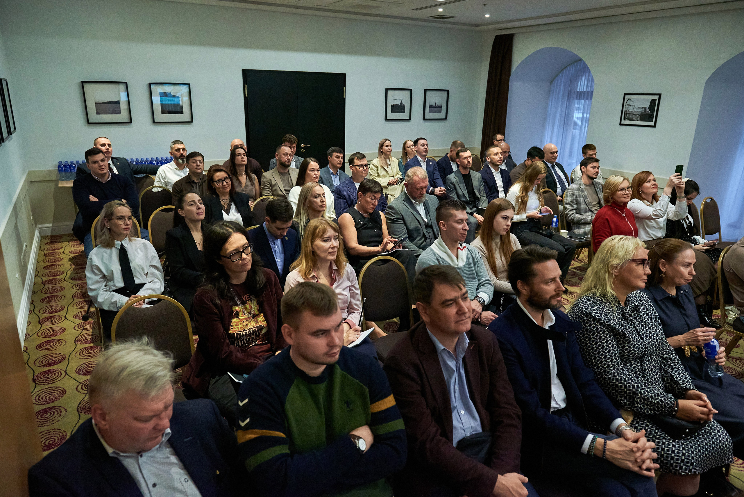 Сеть лидеров встреча в СПб. Иван Ступа, репортажный фотограф в Санкт-Петербурге и Ленинградской области