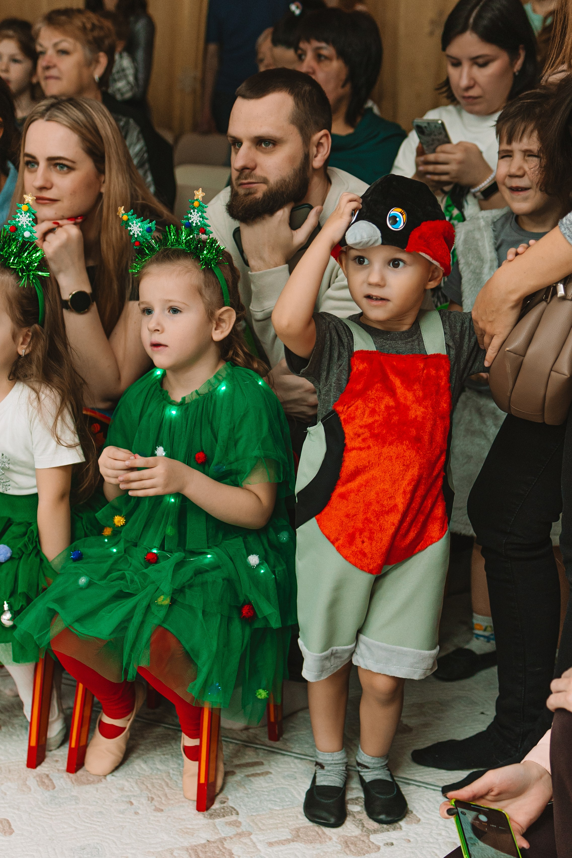 Утренник+портреты. Семейный фотограф Тюмень, фотограф на роды Салмина Мария