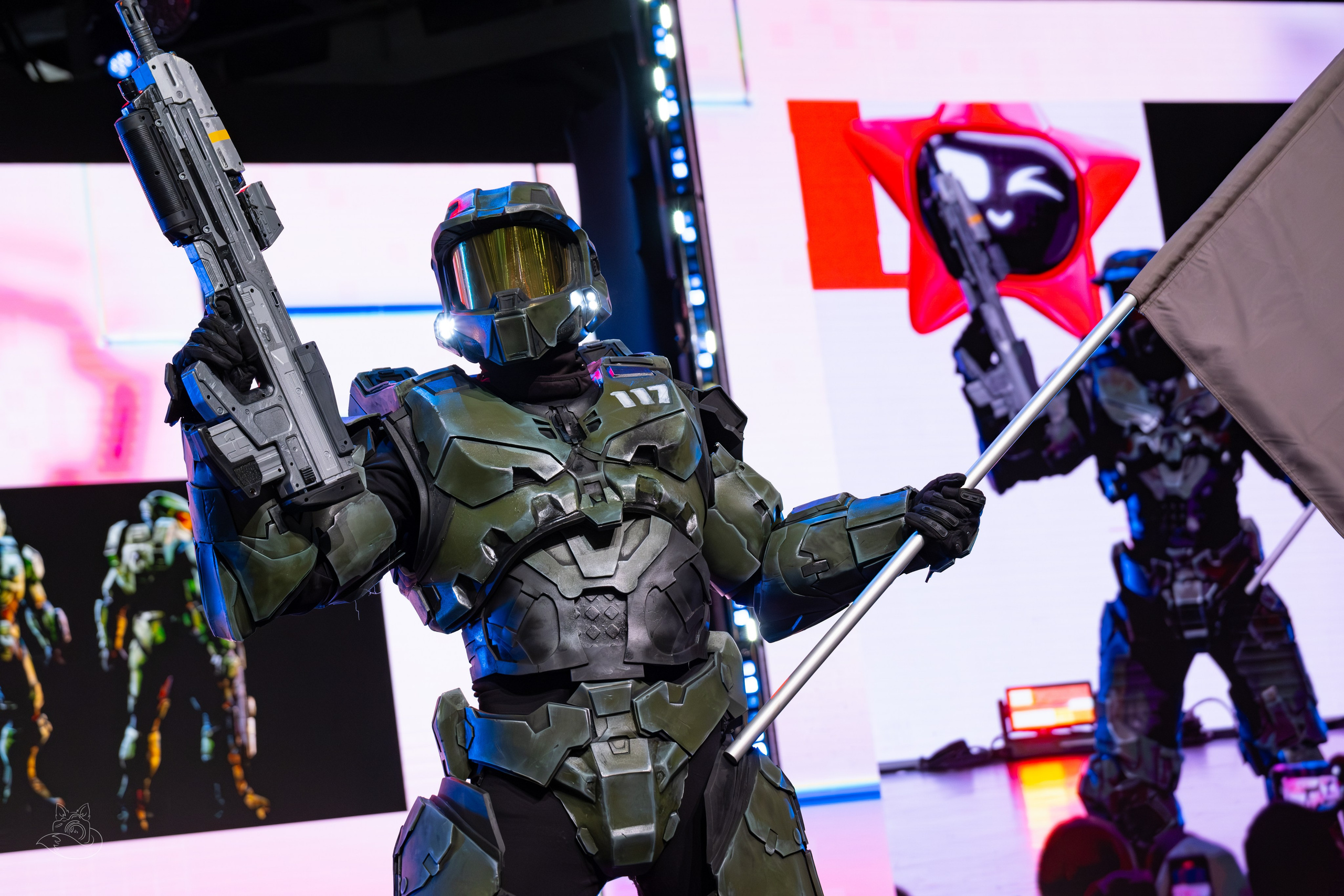 Сцена РЭД ЭКСПО 2024. Косплей фотограф