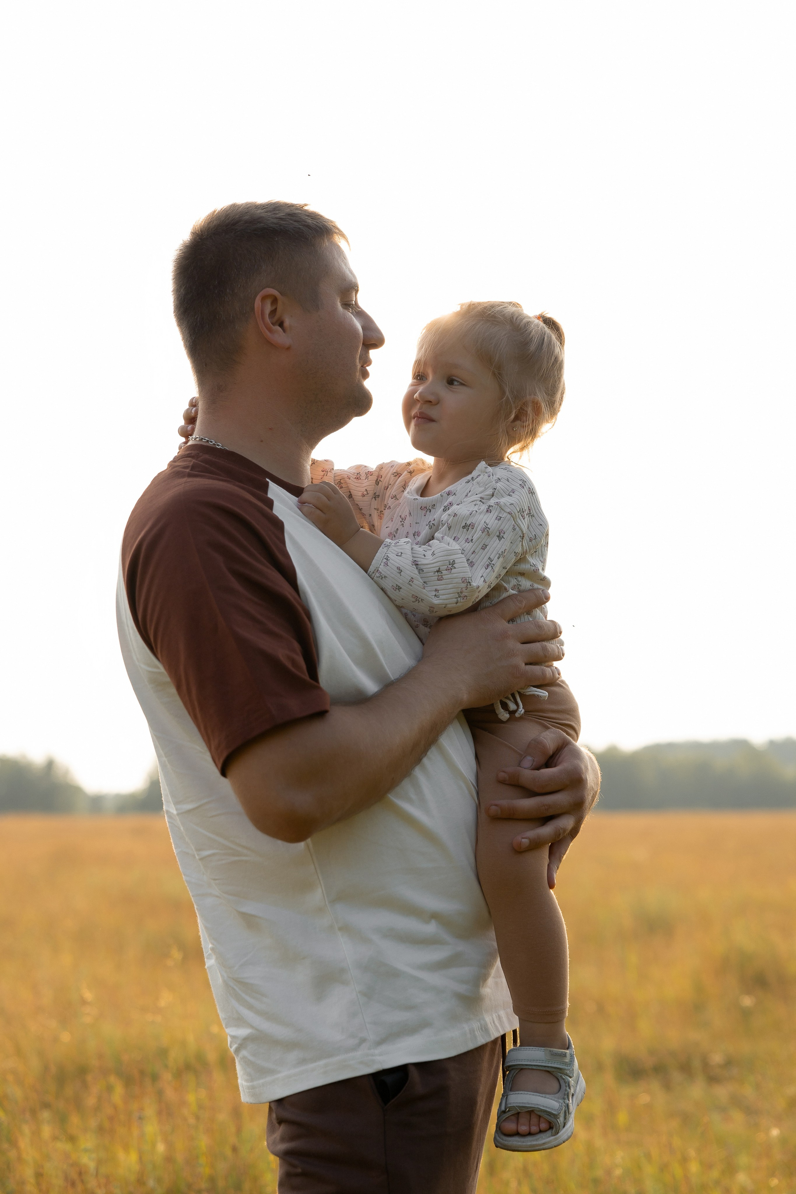 В поле. Семейный и свадебный фотограф в Челябинске Мария Леонтьева