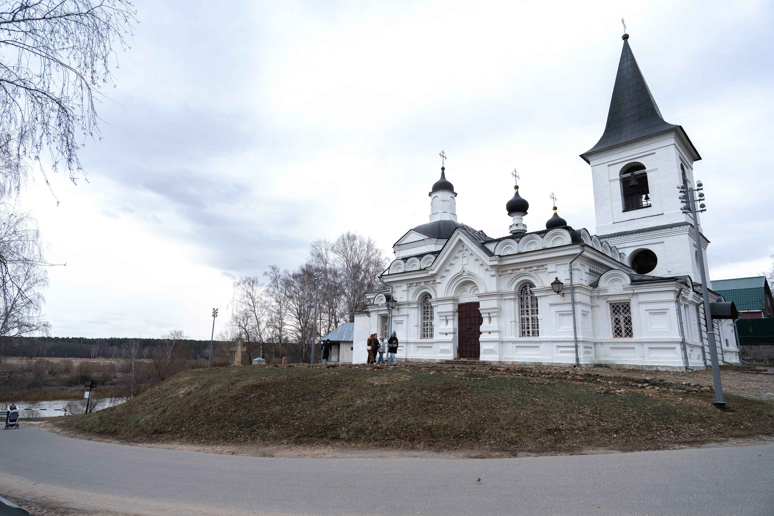 Таруса. ПОБУДЬ ЗДЕСЬ И ЦЕЛЕЕ БУДЕТ ЭТОТ МИР