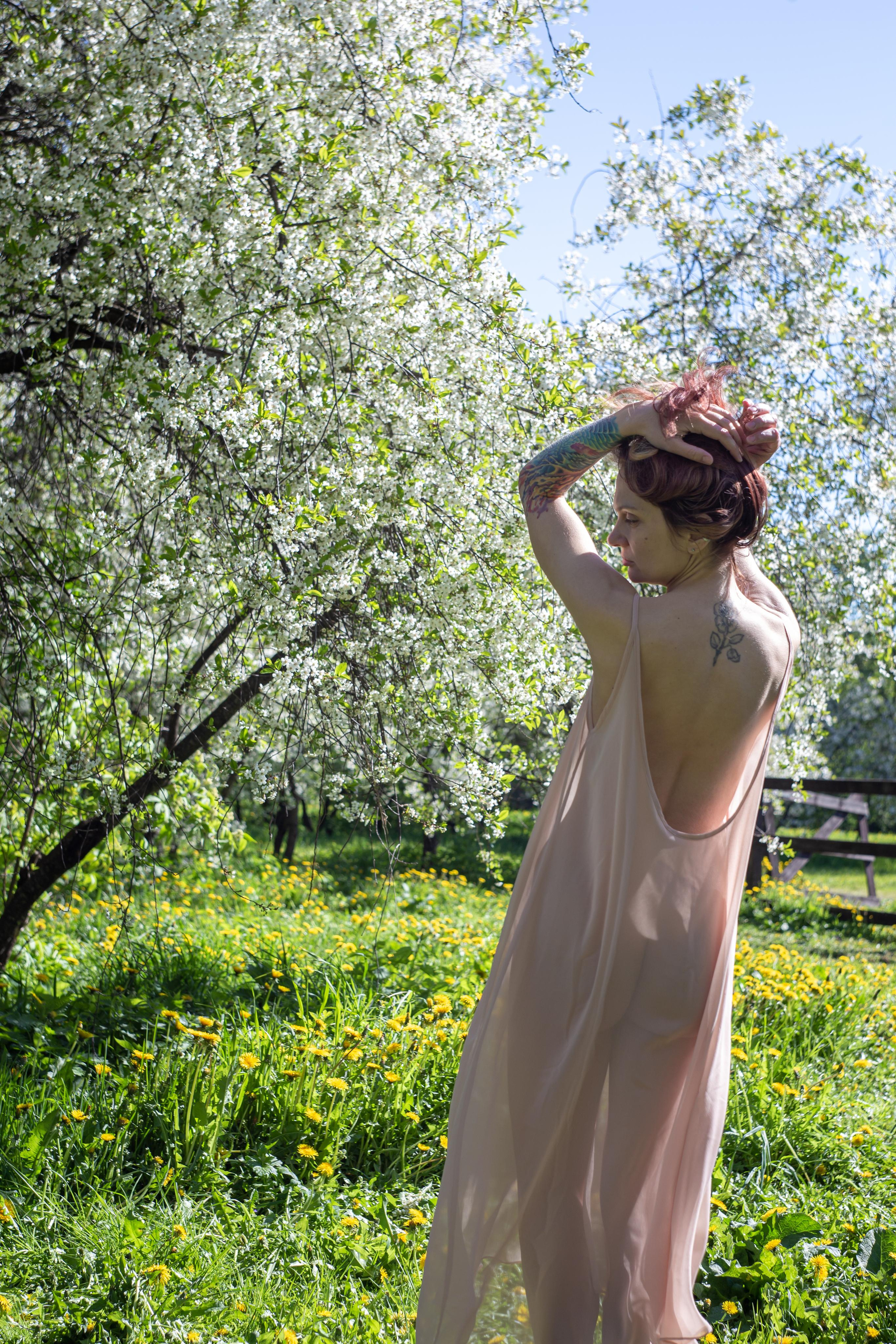 Ника в вишнях. Фотограф в Москве Лера Юдина