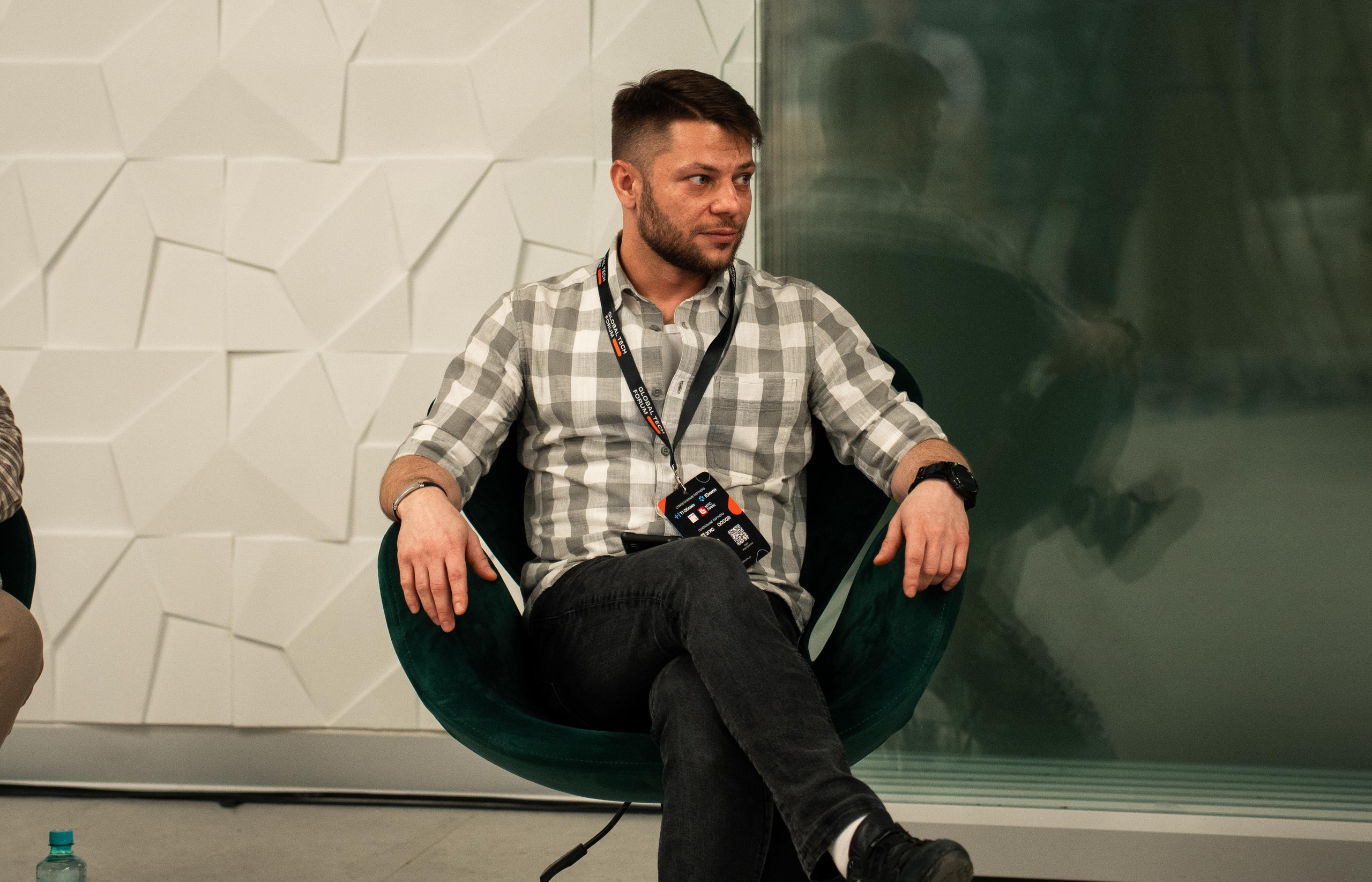 Global Tech Forum 27.03.2026. Коммерческий и художественный фотограф и видеограф в Москве Арсений Тургенев