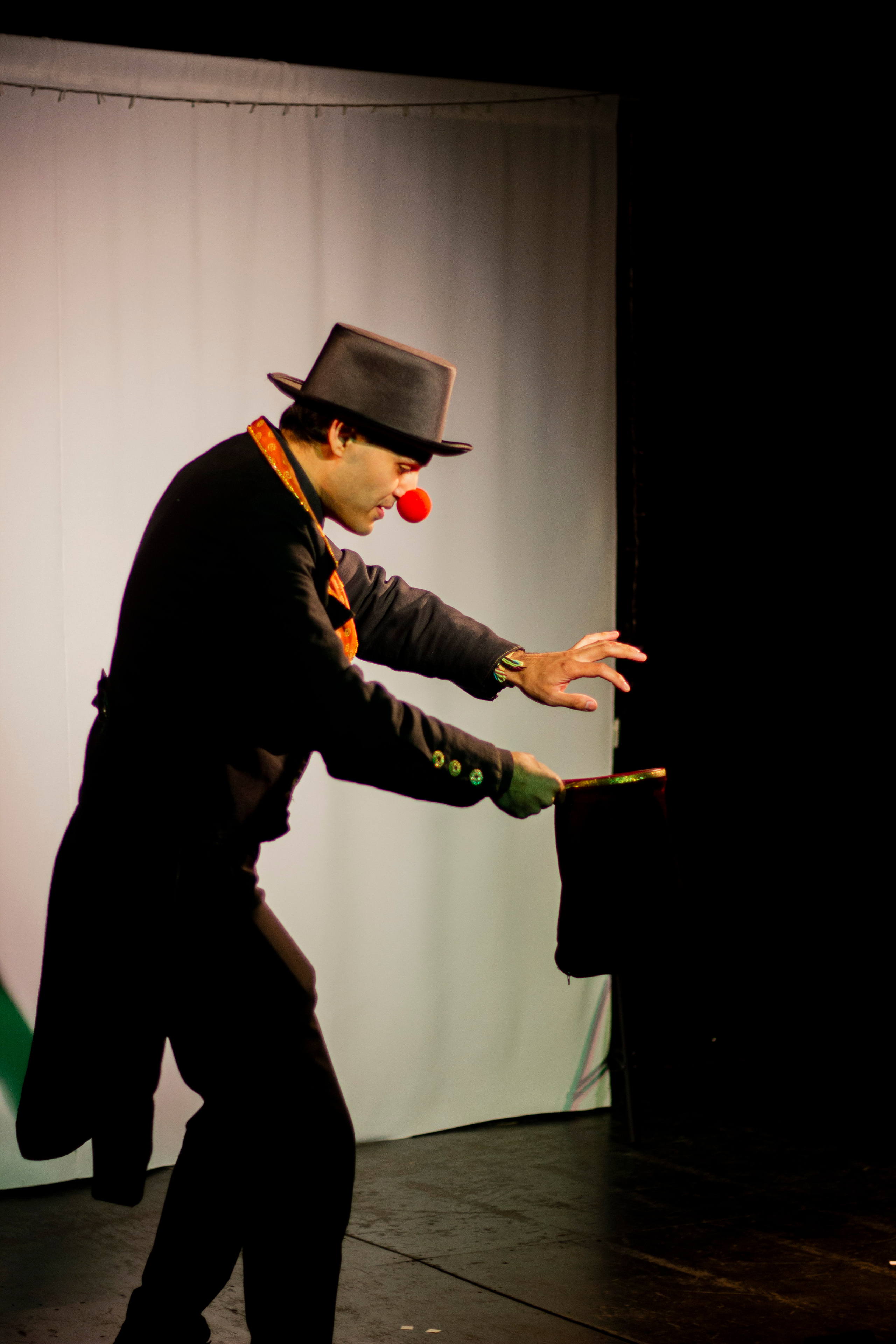 В тени иллюзий. Фотограф в Санкт-Петербурге Малов Владимир