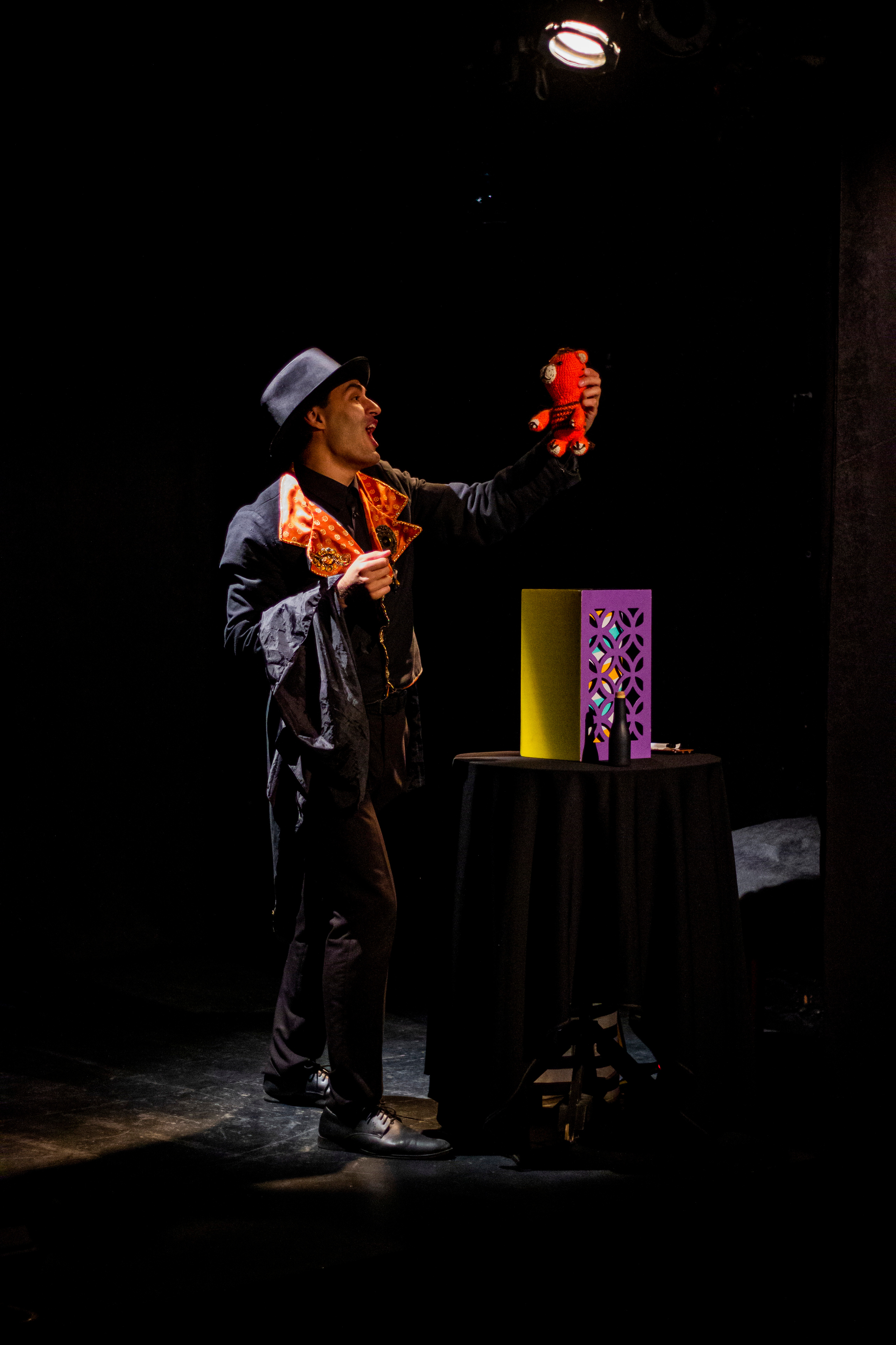 В тени иллюзий. Фотограф в Санкт-Петербурге Малов Владимир