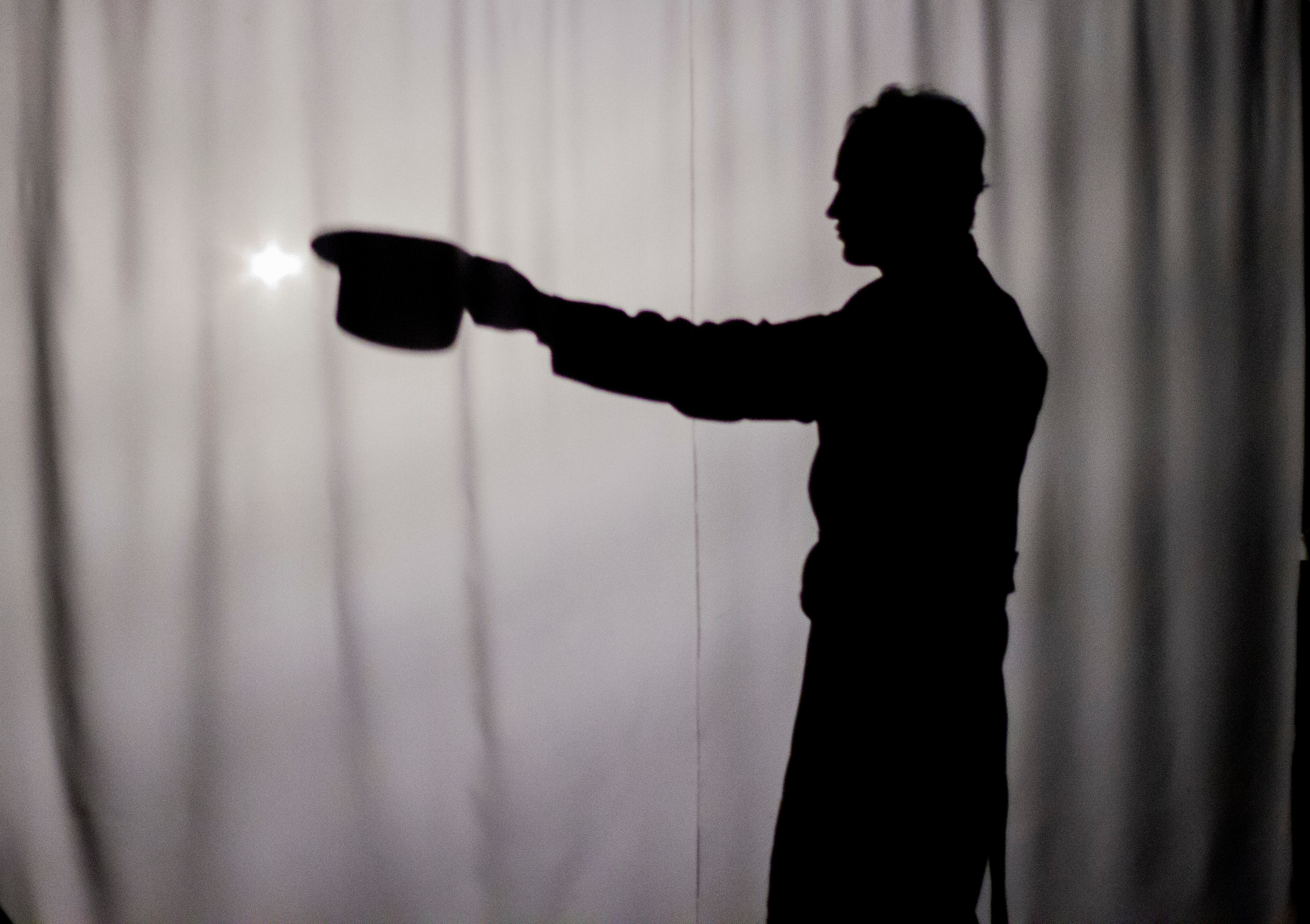 В тени иллюзий. Фотограф в Санкт-Петербурге Малов Владимир