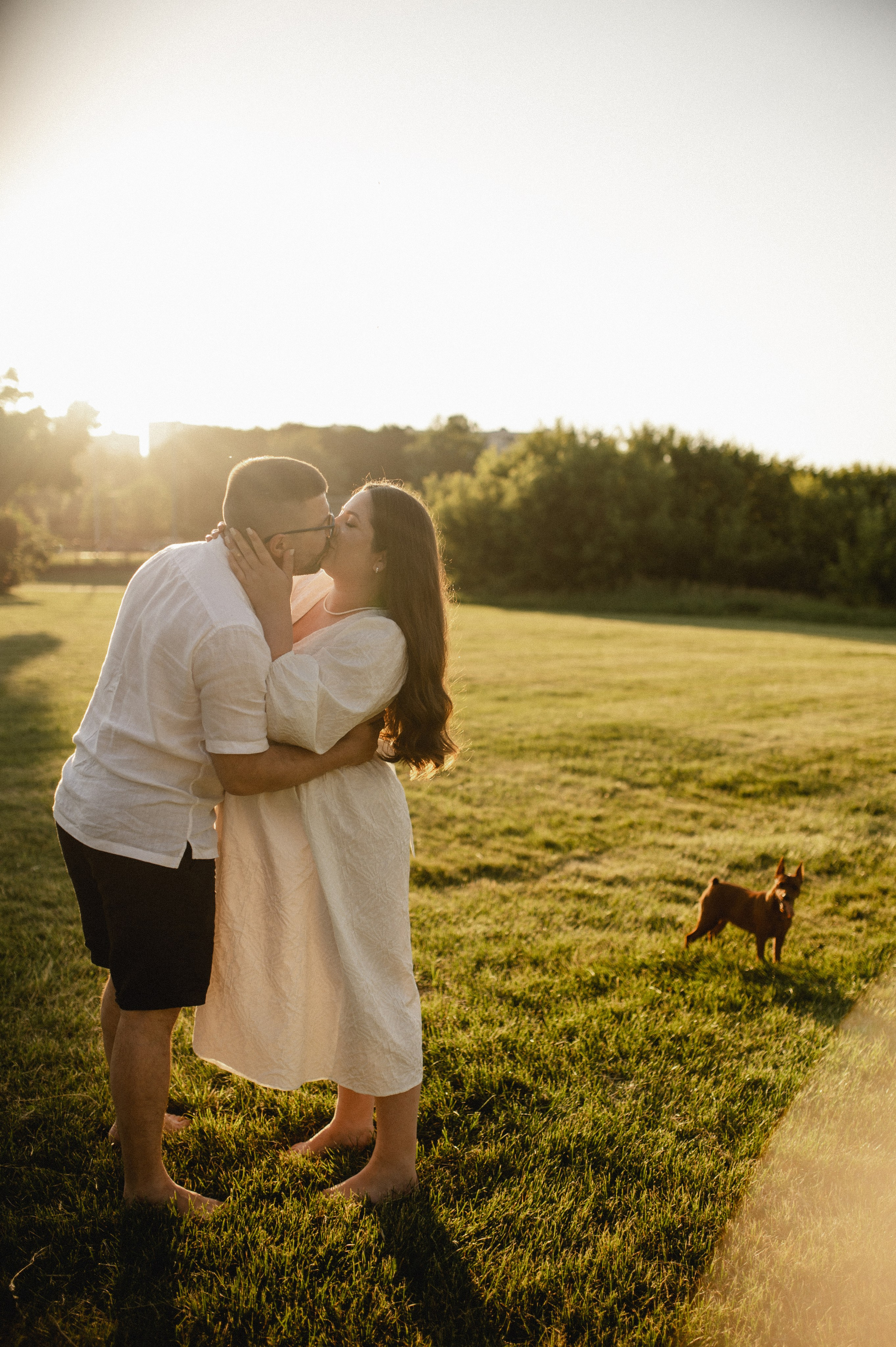 Фотосессия беременности на природе в парке Москвы. Семейная фотосессия Бутово Москва фотограф Алина Морщагина