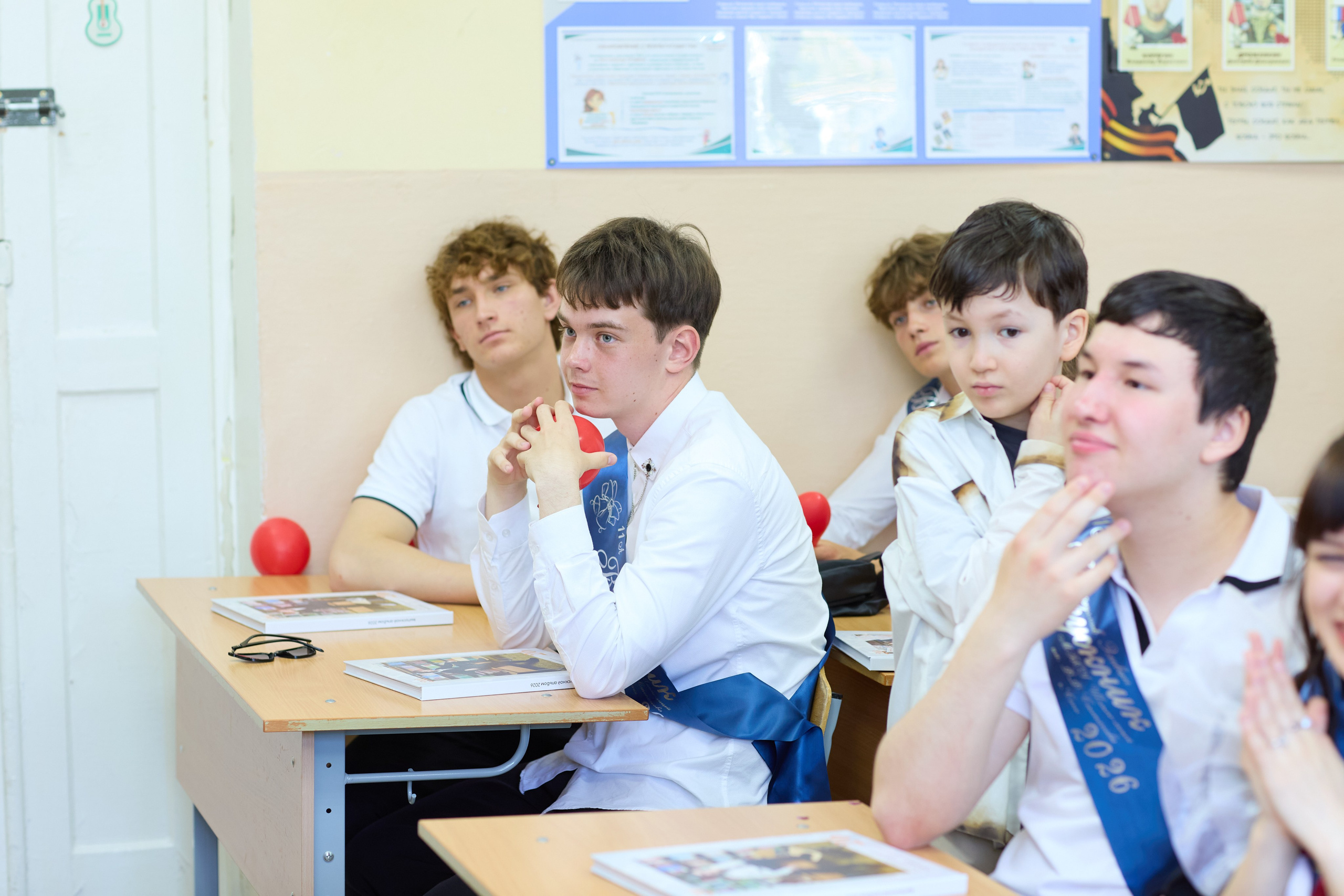 Последний звонок 6 шк 11А Саки. Фотограф в Крыму Светлана Викулова