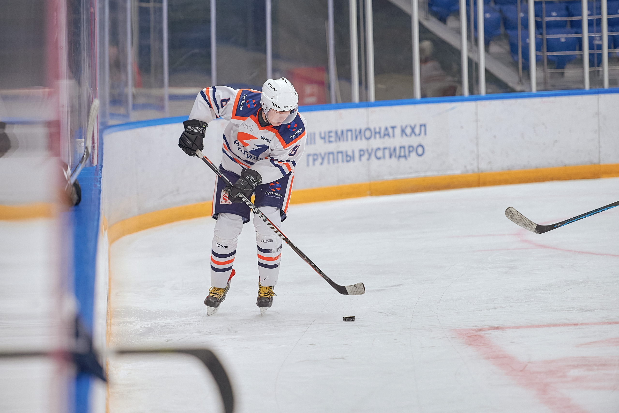 Портфолио репортажной фотосъёмки: Кристалл арена — Хоккей — РусГидро. Фотограф Яковлев Роман — Красноярск