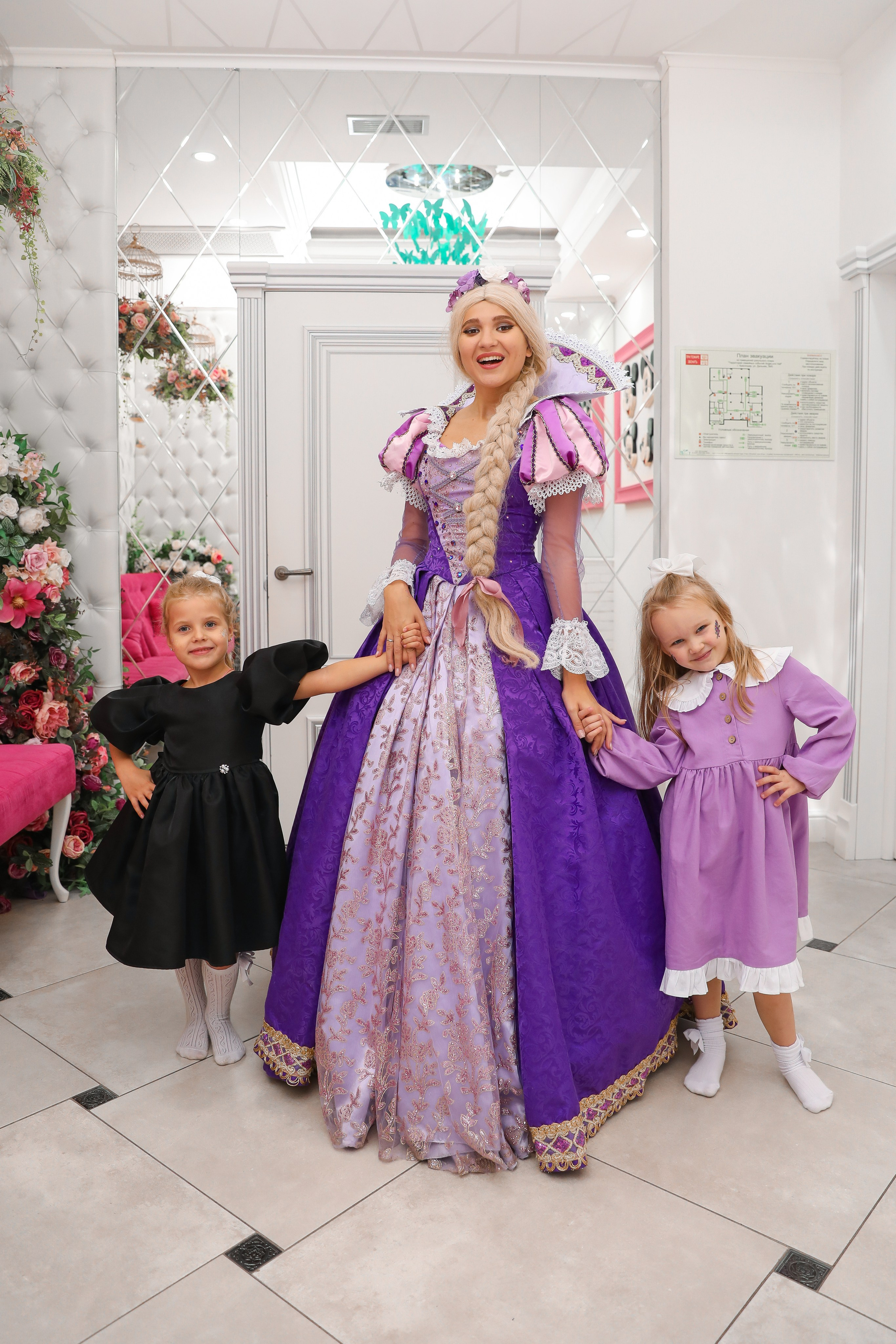 ДЕТСКИЕ МЕРОПРИЯТИЯ. Photographer Viktoriya Markushina «My world throug»