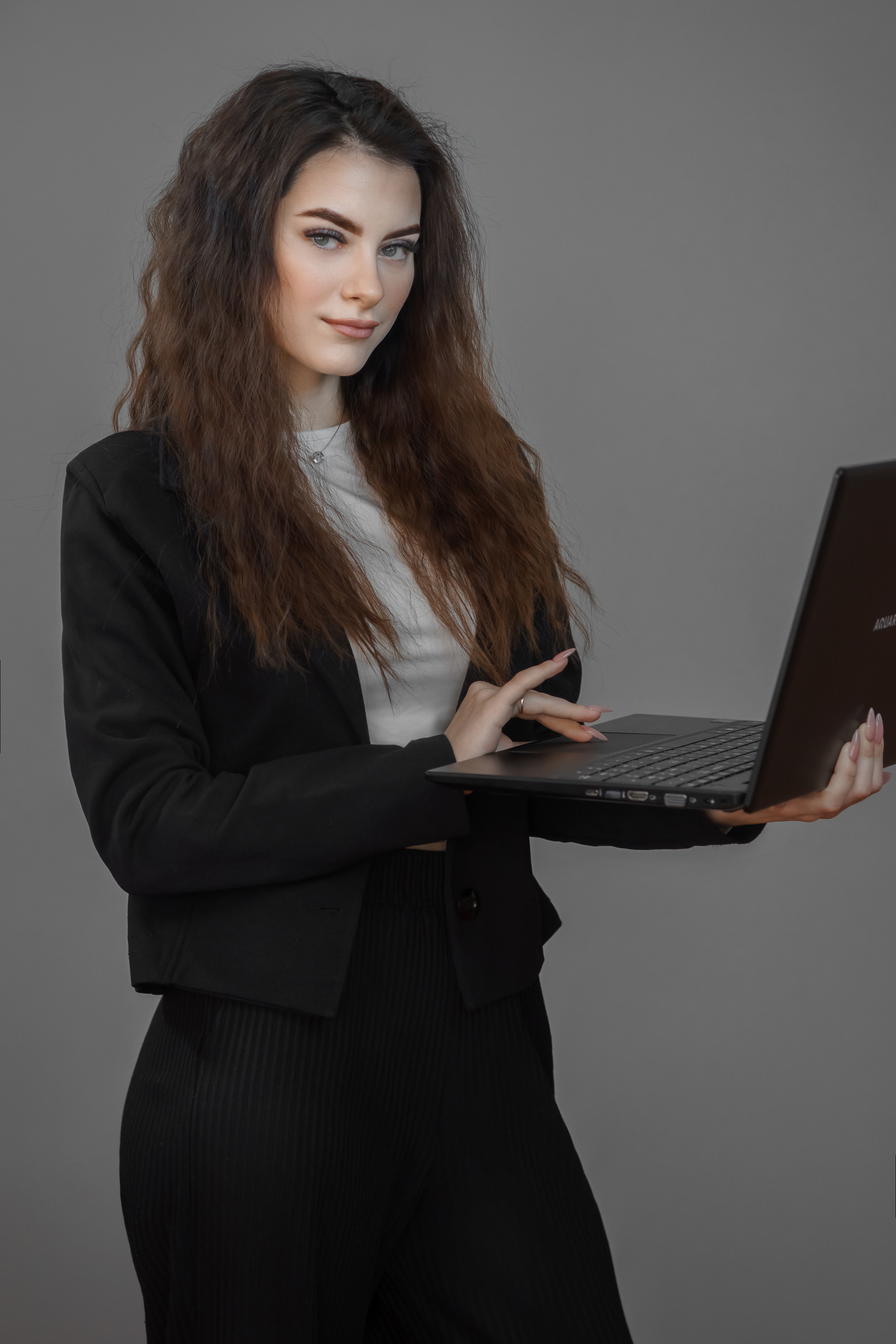 Фотосессия для альбома 11 кл. Ольга Плаксина фотограф в Саратове