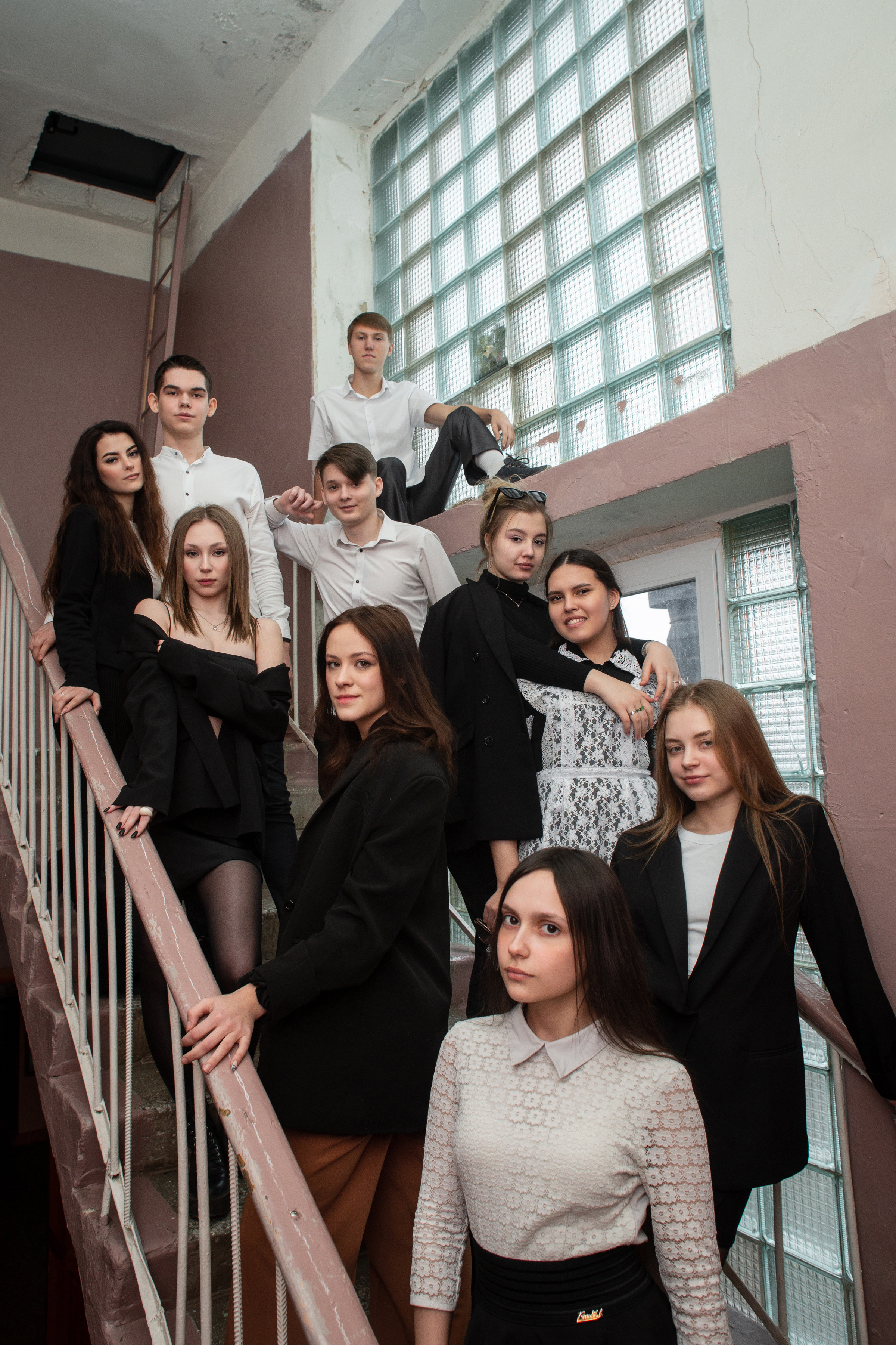 Фотосессия для альбома 11 кл. Ольга Плаксина фотограф в Саратове