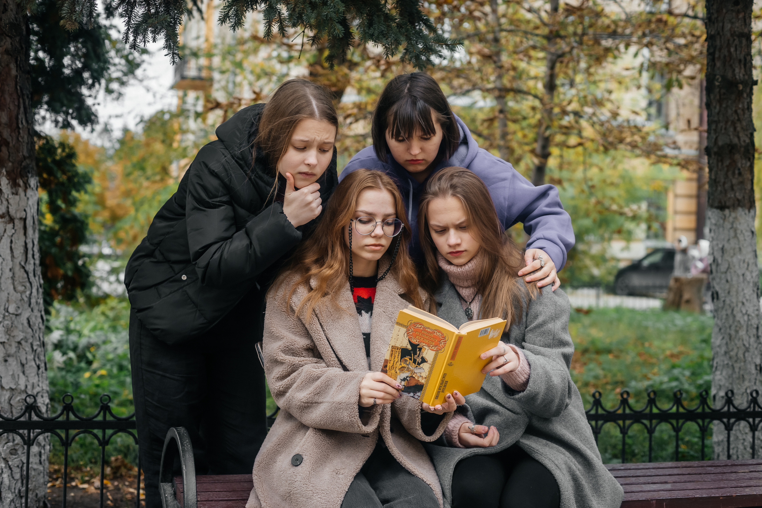 Фотосессия для альбома 11 кл лицей. Ольга Плаксина фотограф в Саратове