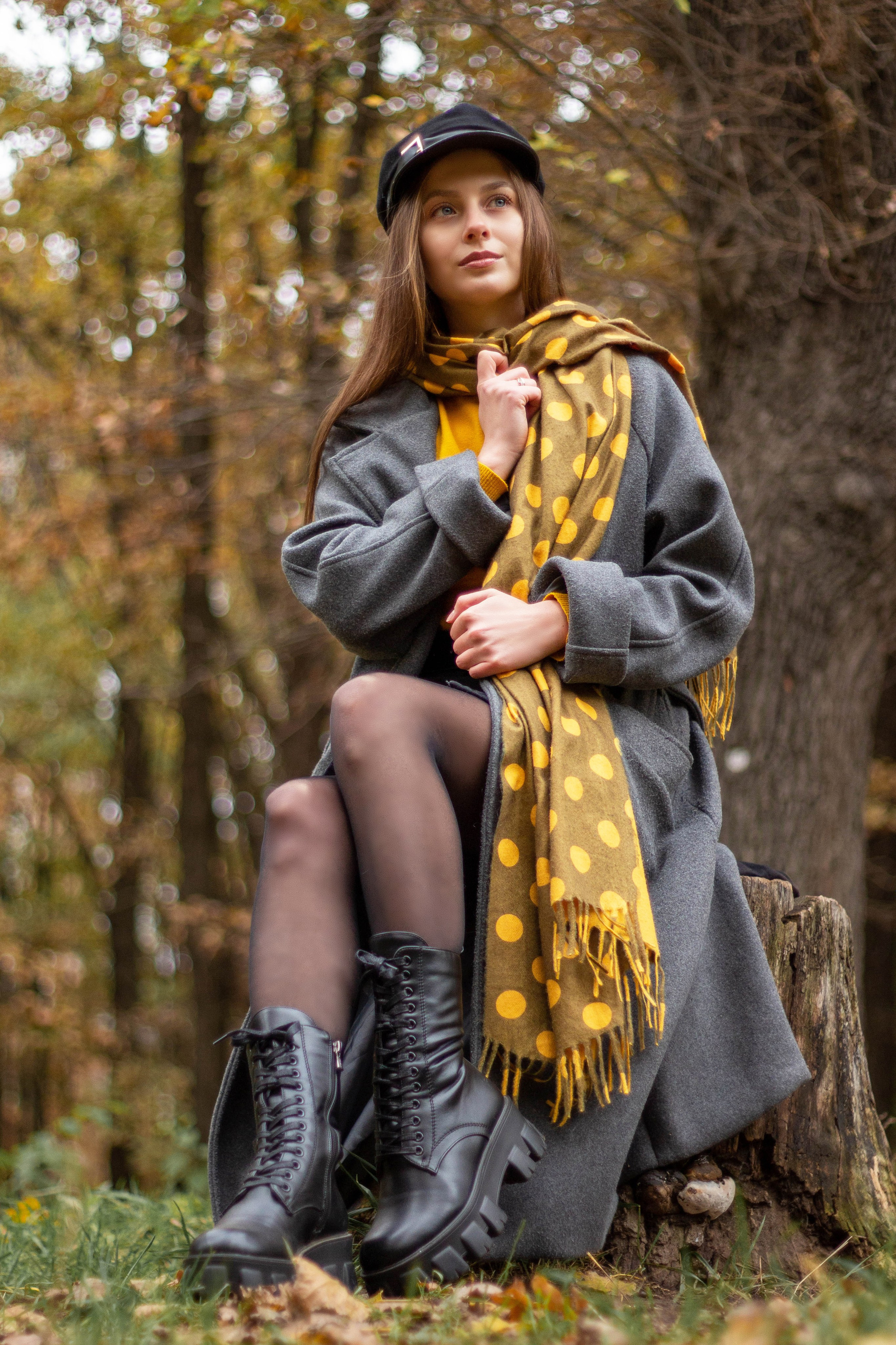 Екатерина осенью в роще. Нечехова Виктория