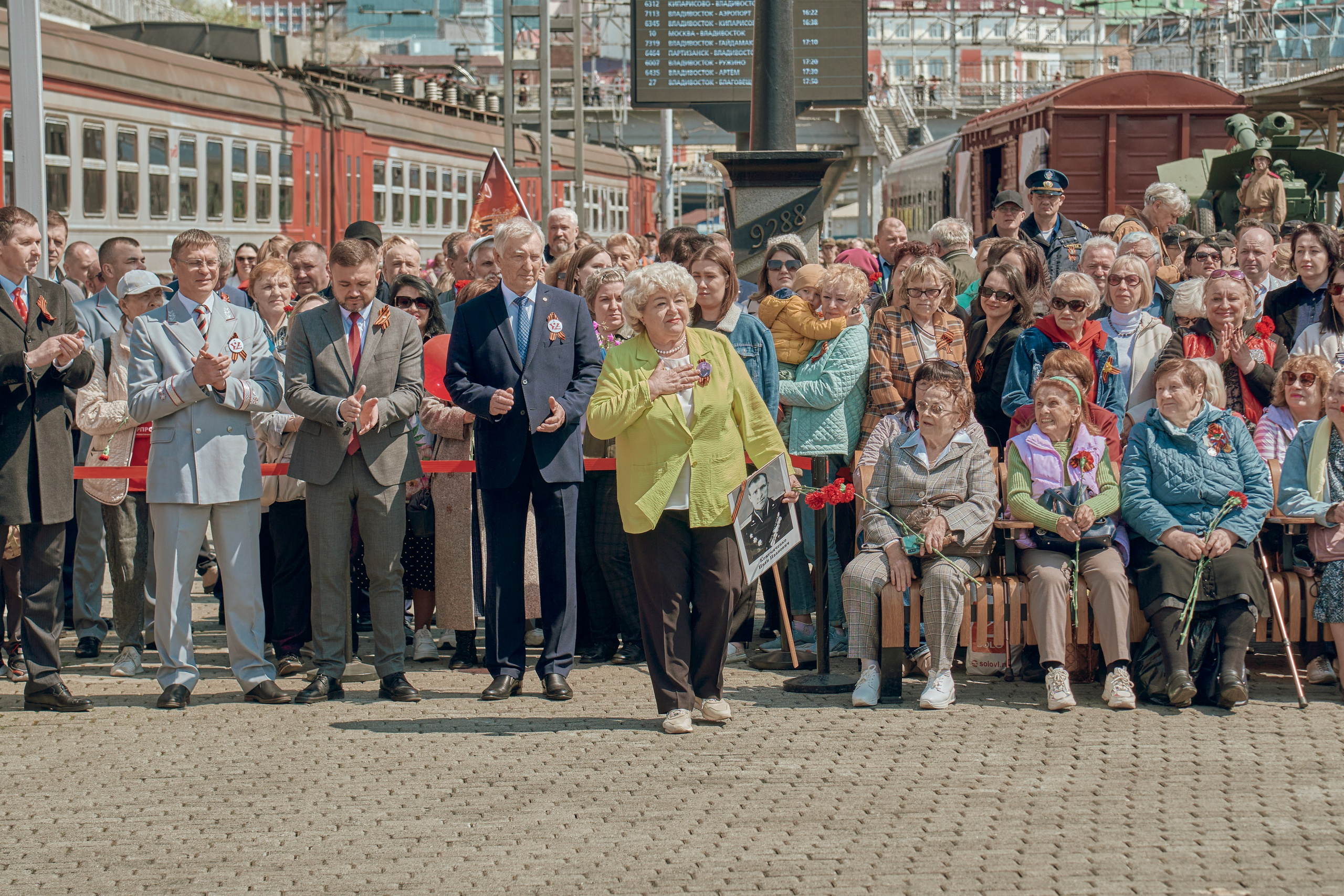 Поезд Победы!. Фотограф во Владивостоке