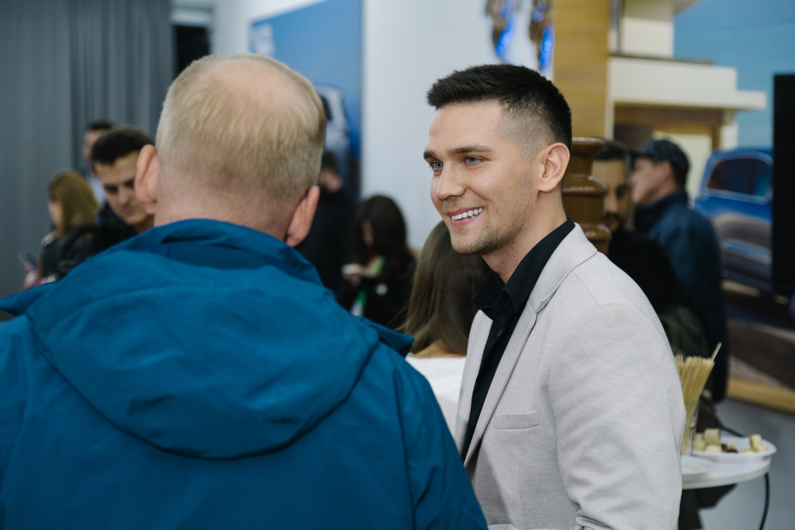 Открытие автосалона Li Auto. Артур Иликчян — Wedding & Event фотограф в Краснодаре