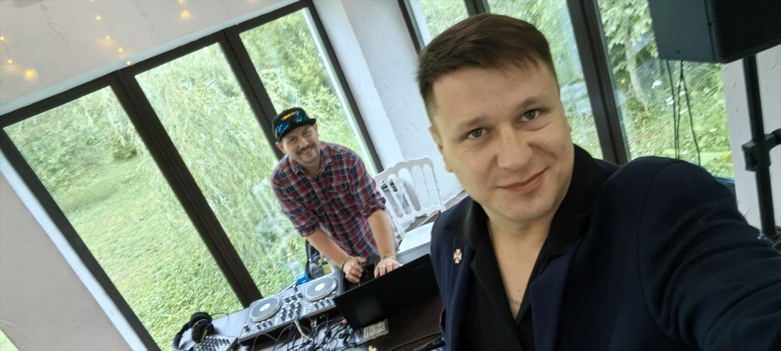 Selfie. Главная