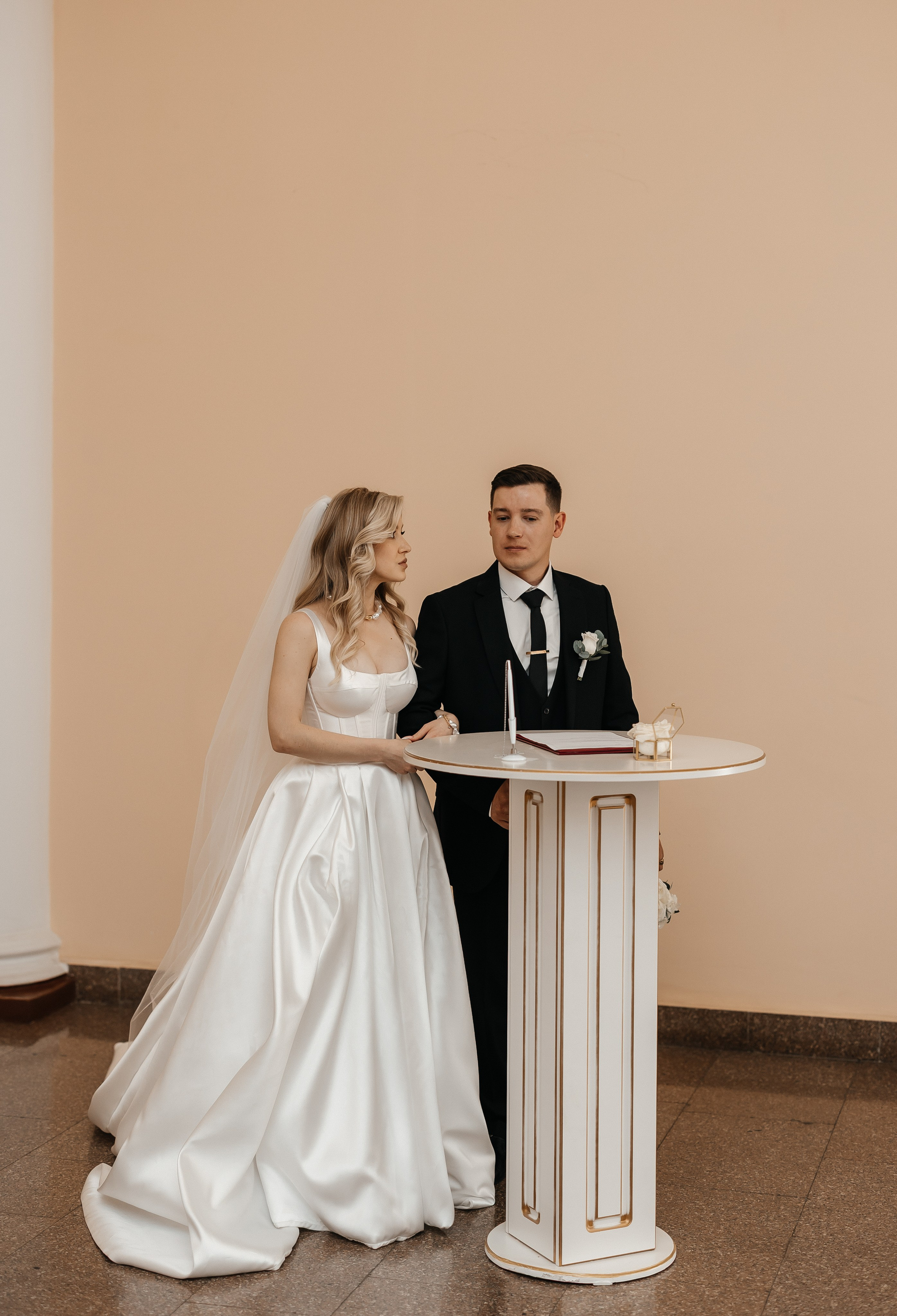 Павел & Аделина | 20.09.25. Свадебный и семейный фотограф в Омске Евгения Хакимова