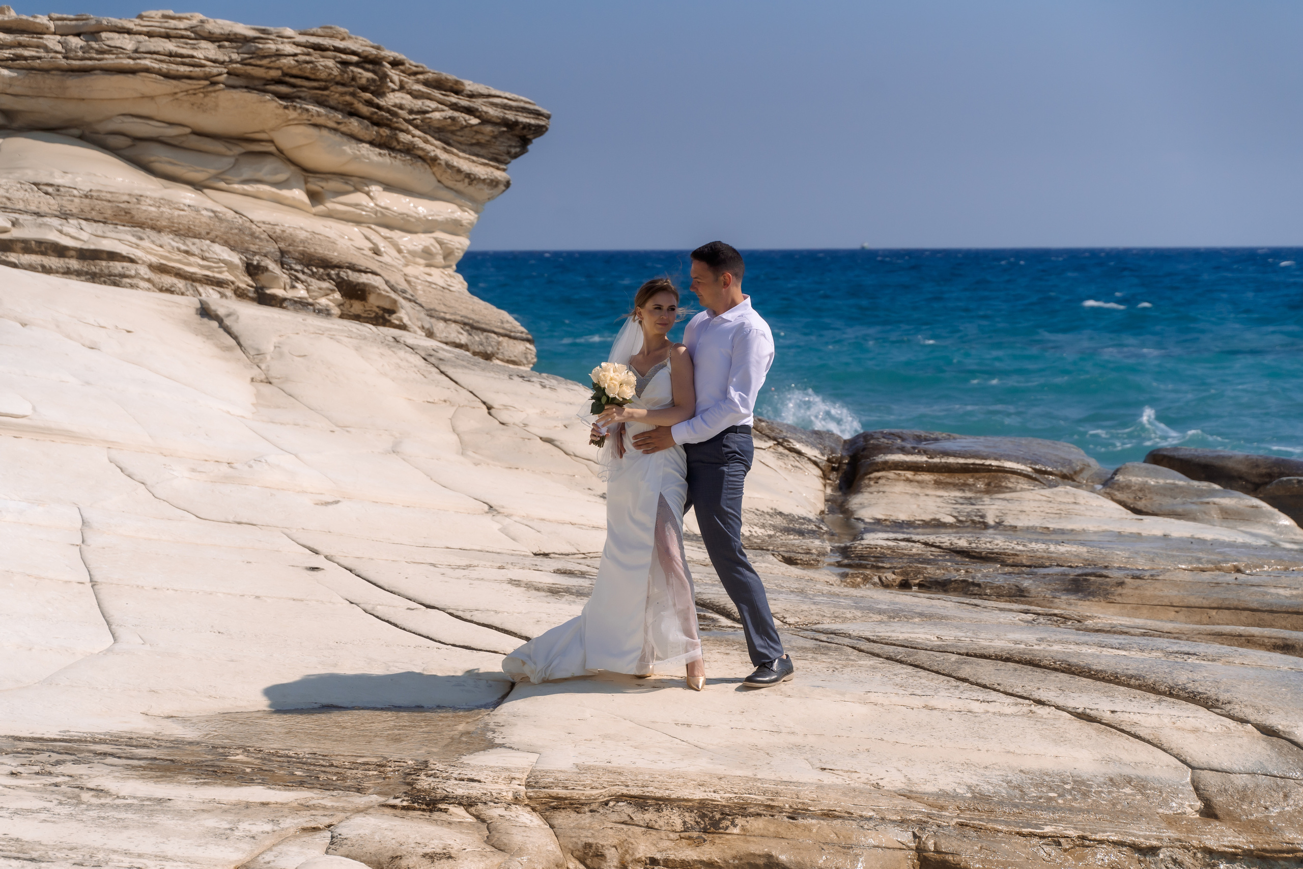 Елена и Алексей 27.03.2023 Кипр. Белые скалы. Свадебный и семейный фотограф Ирина Чернова