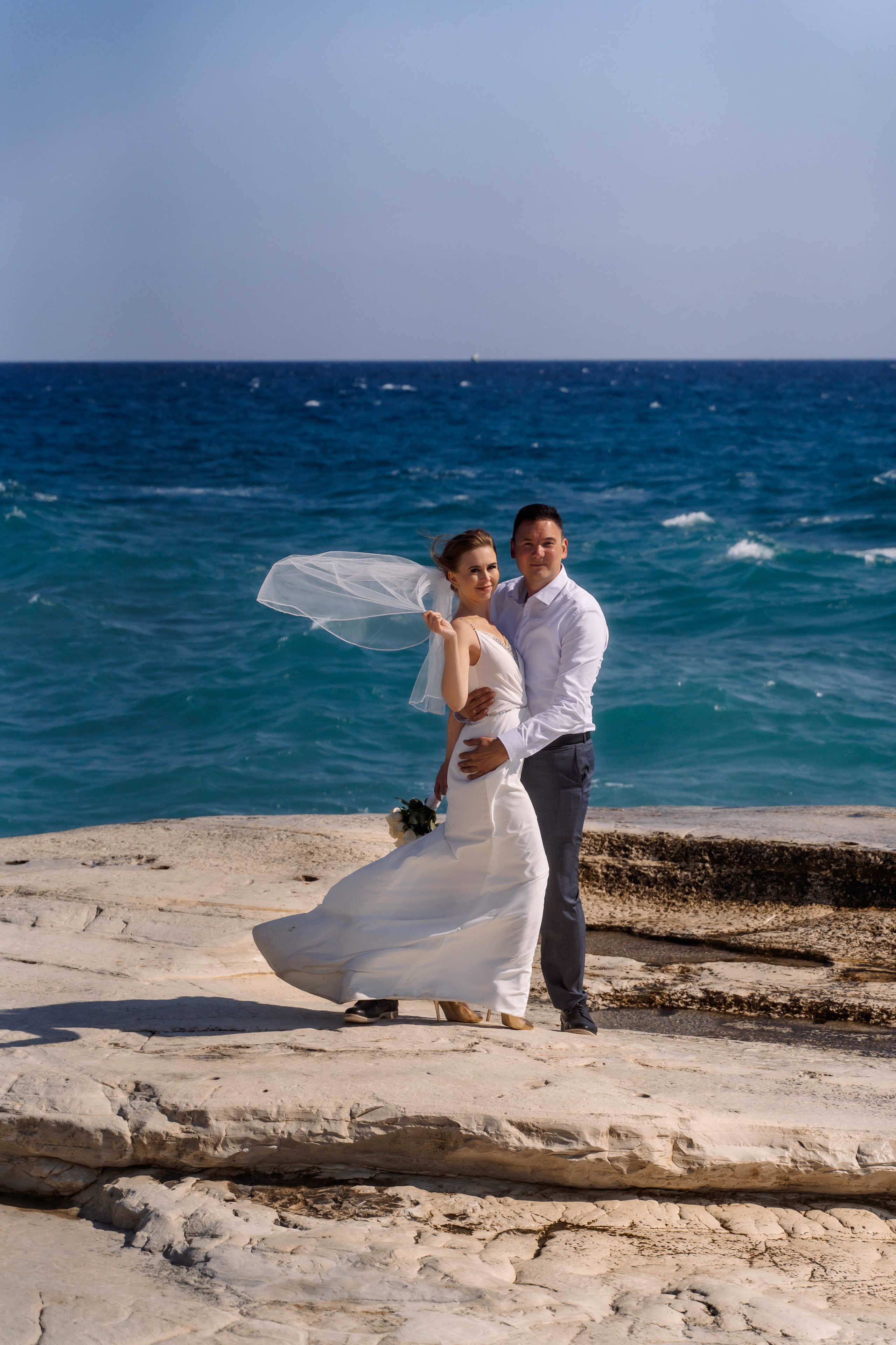 Елена и Алексей 27.03.2023 Кипр. Белые скалы. Свадебный и семейный фотограф Ирина Чернова
