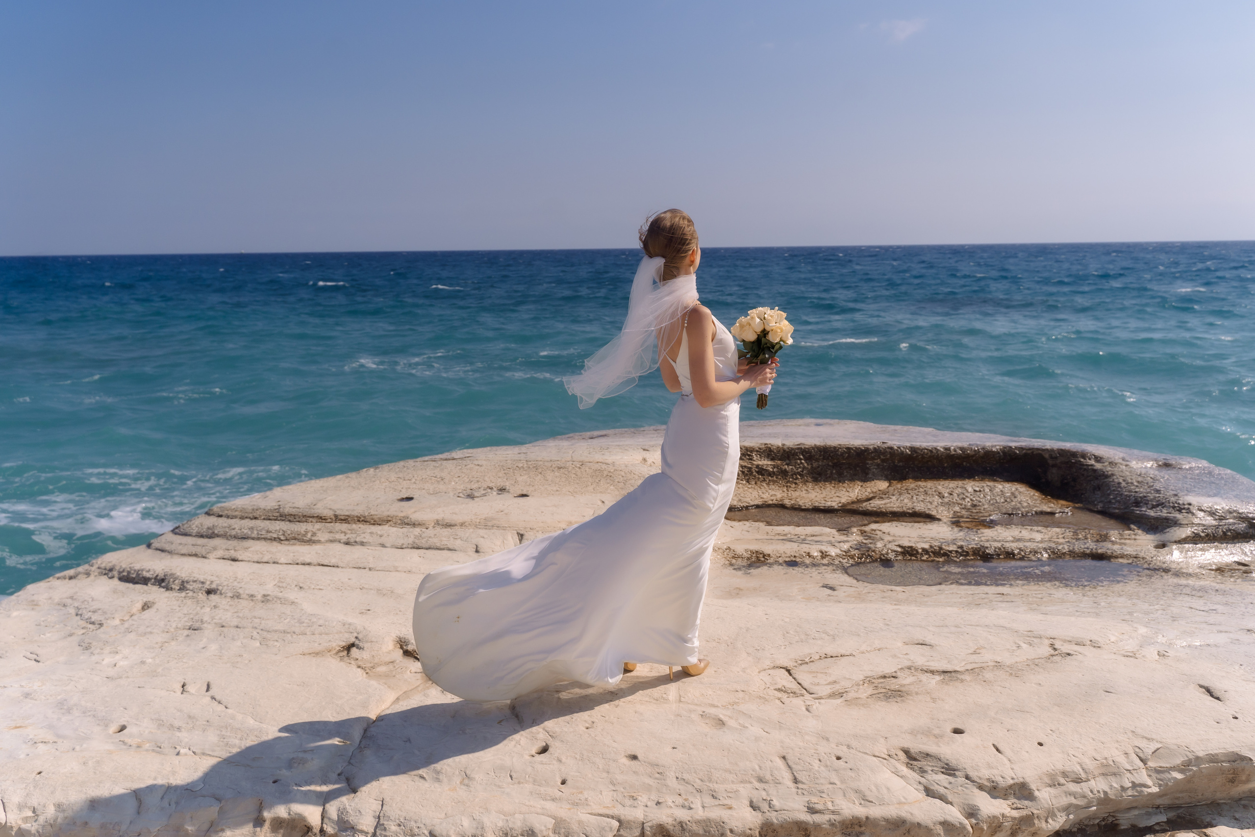 Елена и Алексей 27.03.2023 Кипр. Белые скалы. Свадебный и семейный фотограф Ирина Чернова