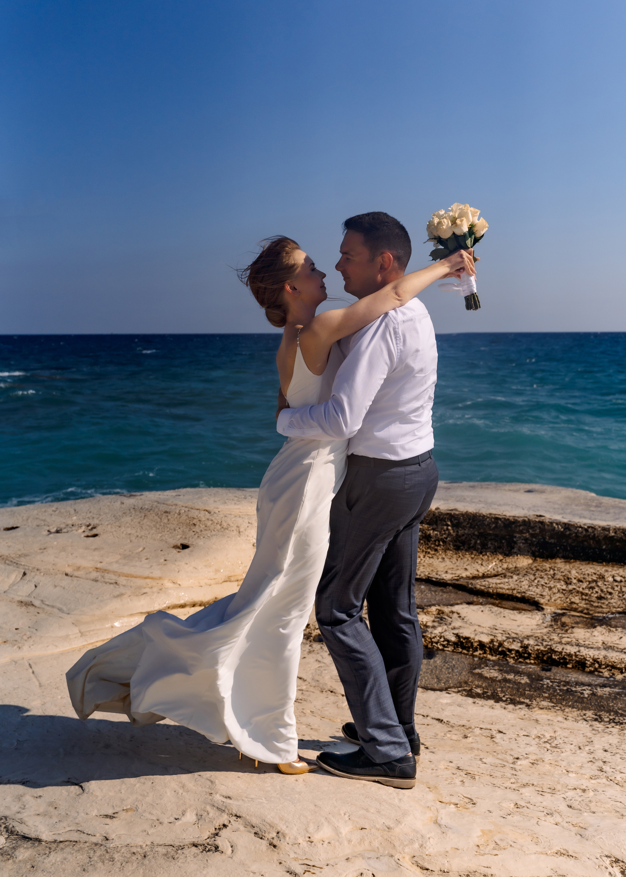Елена и Алексей 27.03.2023 Кипр. Белые скалы. Свадебный и семейный фотограф Ирина Чернова