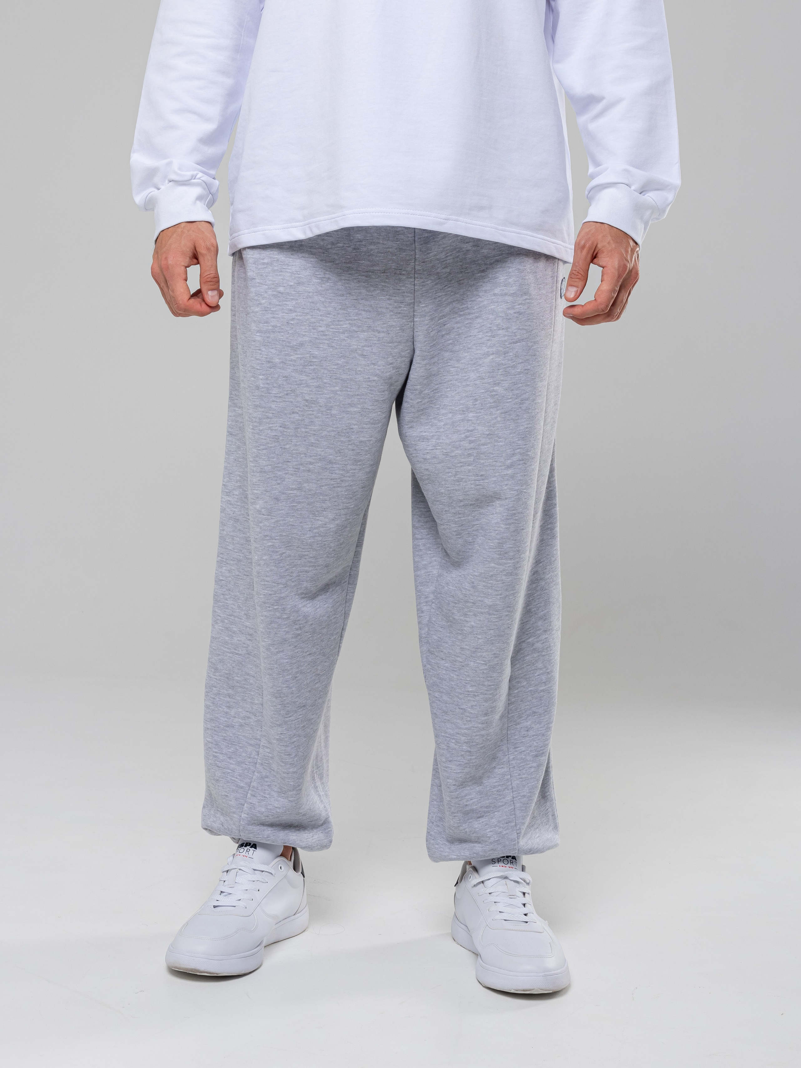 Худи и штаны. Фотограф в Краснодаре Арина Кудряшова