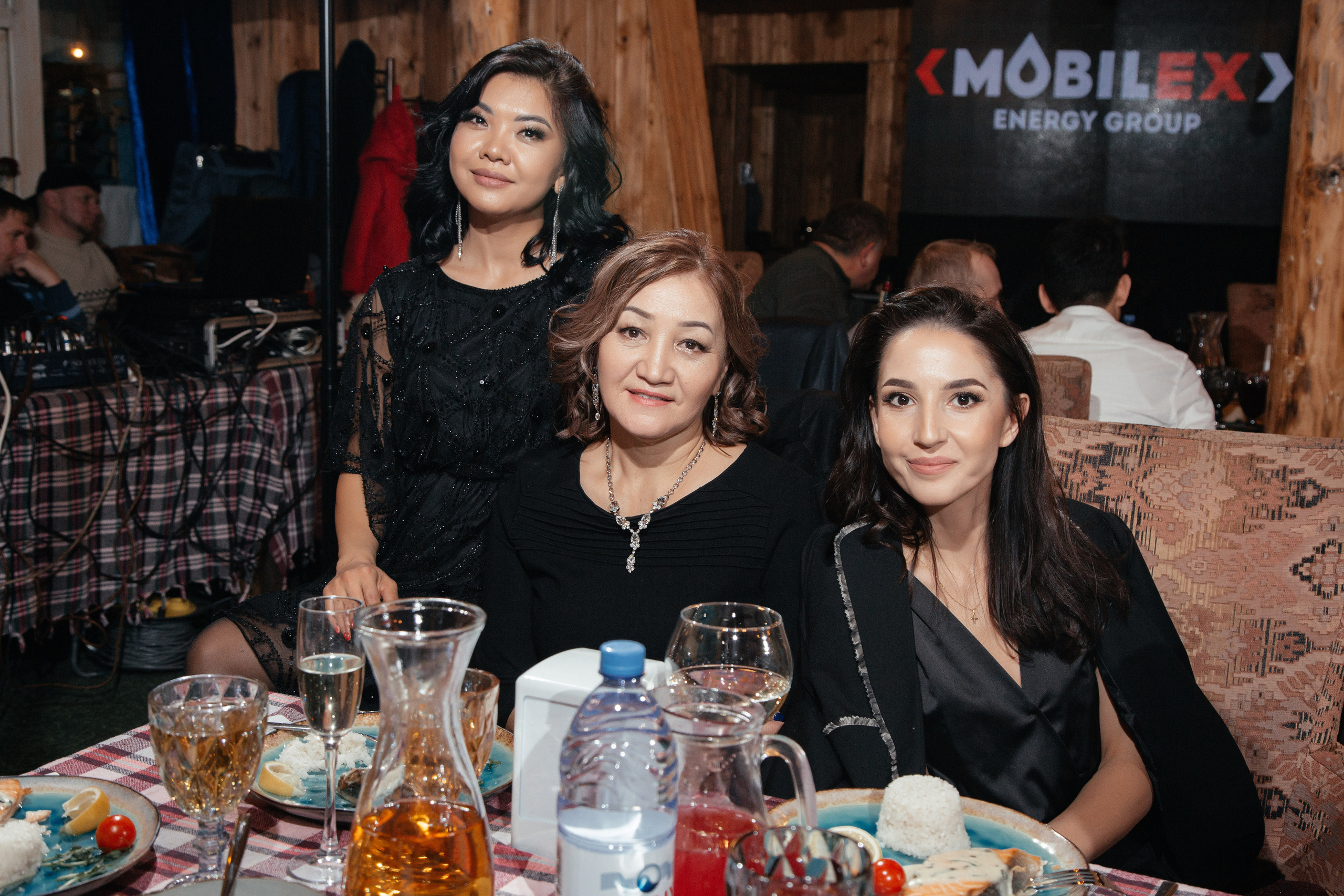 Корпоратив 24 декабря 21года. Свадебный фотограф Алматы Arhipov