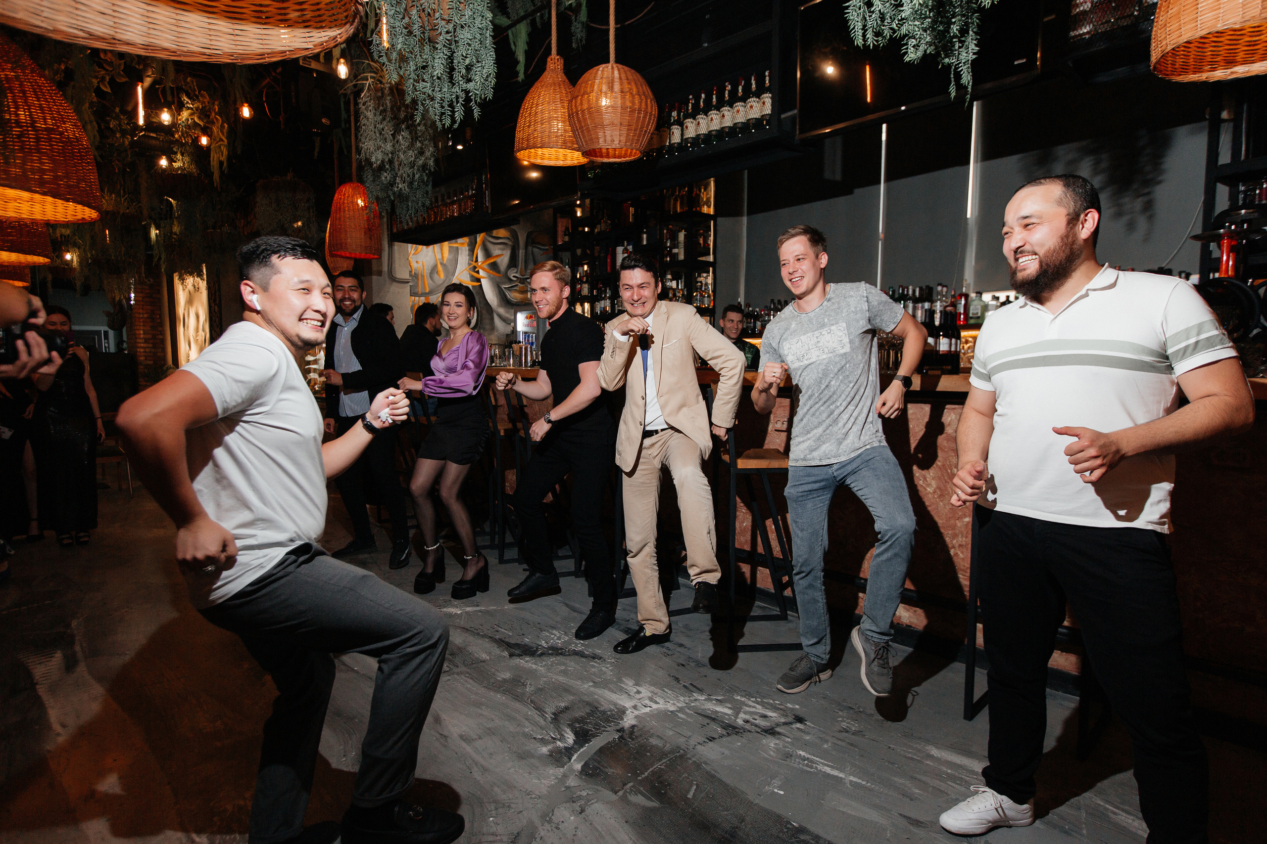 АВАНГАРД 8 лет. Свадебный фотограф Алматы Arhipov