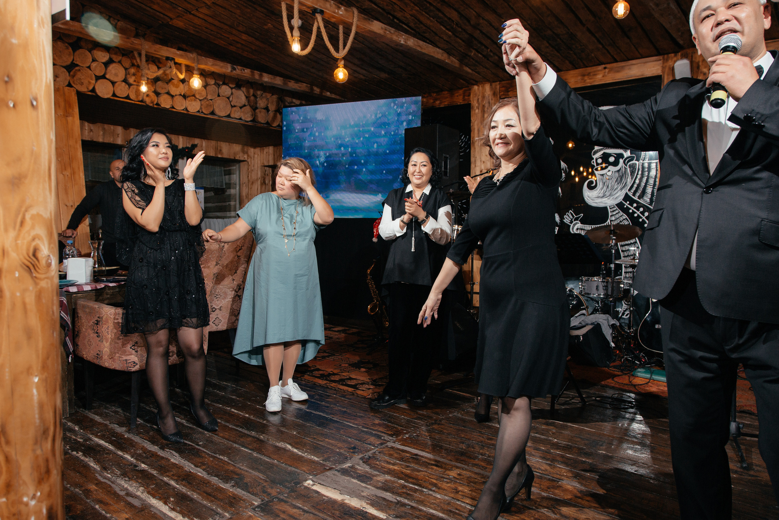 Корпоратив 24 декабря 21года. Свадебный фотограф Алматы Arhipov