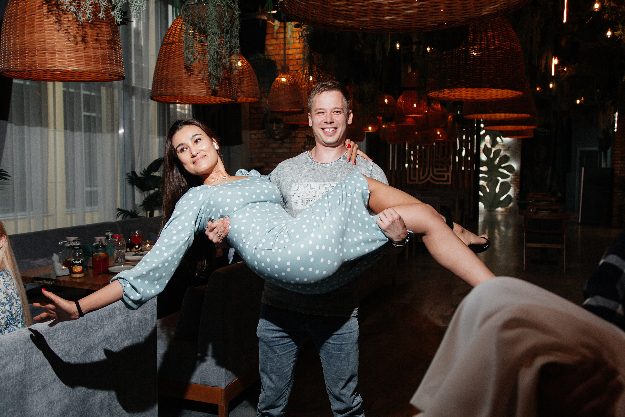 АВАНГАРД 8 лет. Свадебный фотограф Алматы Arhipov